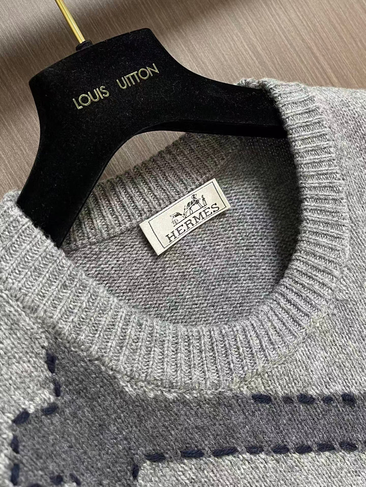 Classic Fashion Sweater-1564
