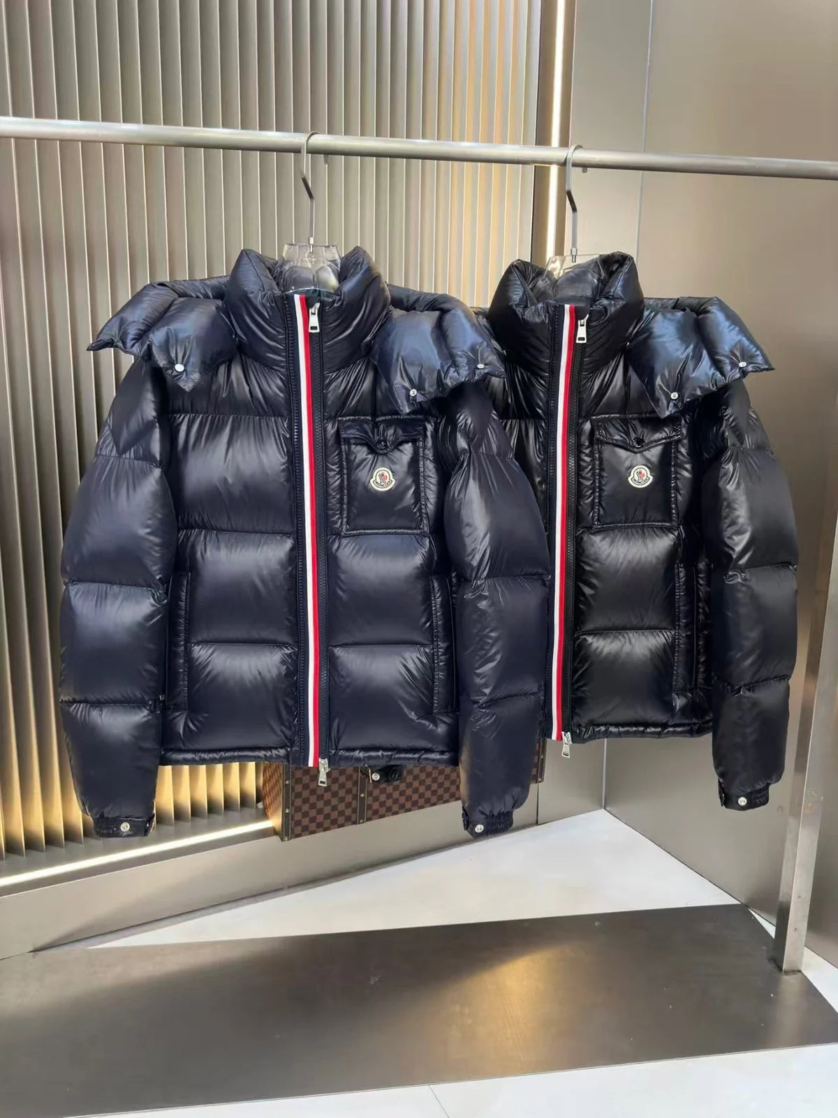 Classic down jacket-666