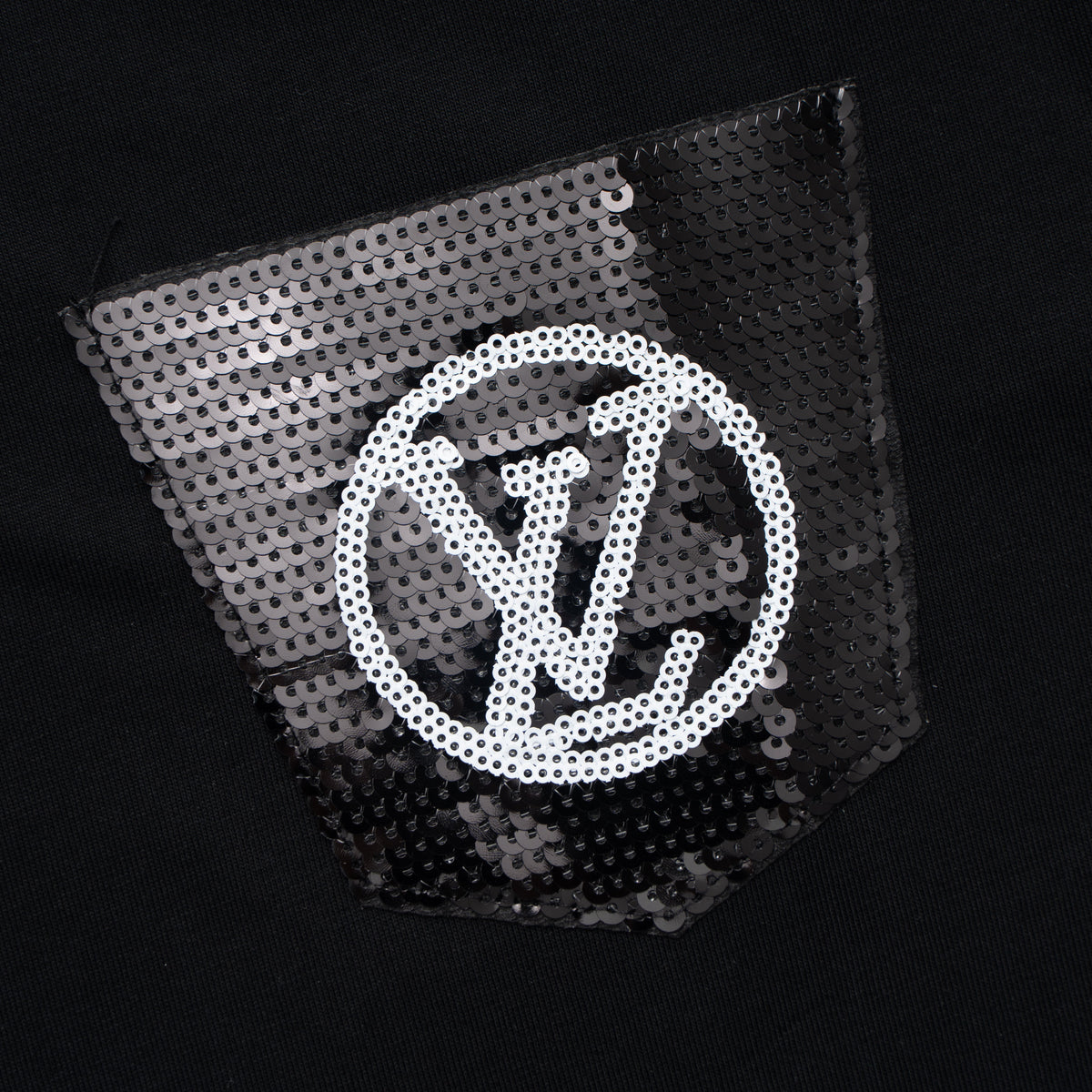 Printed T-Shirt: High-End Fashion Statement-1044