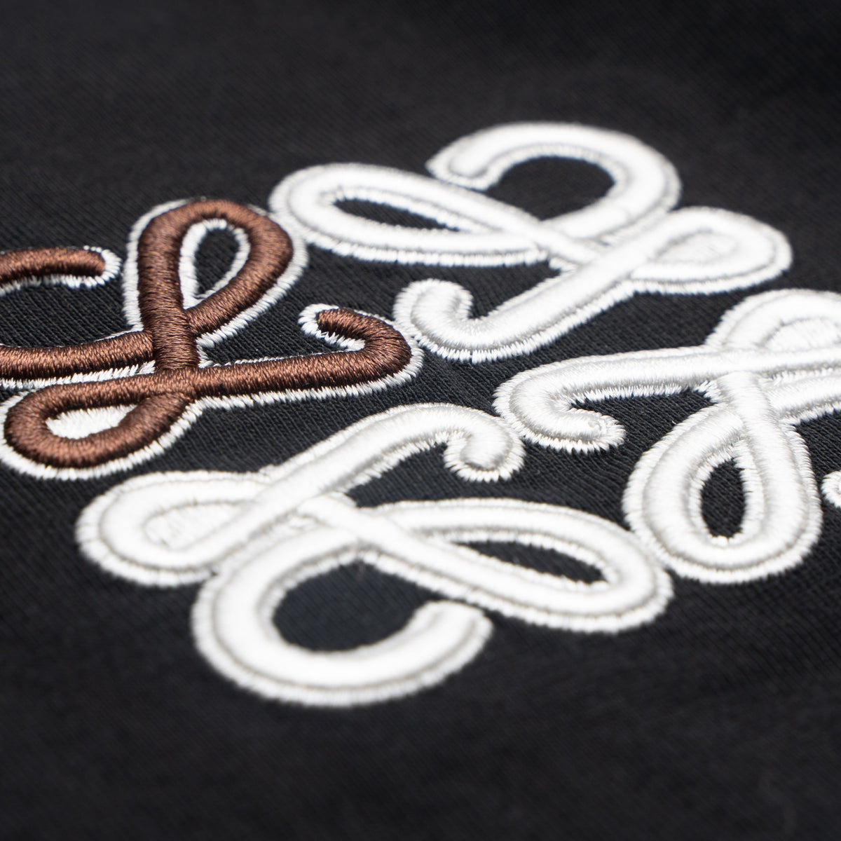 Printed T-Shirt: High-End Fashion Statement-1055