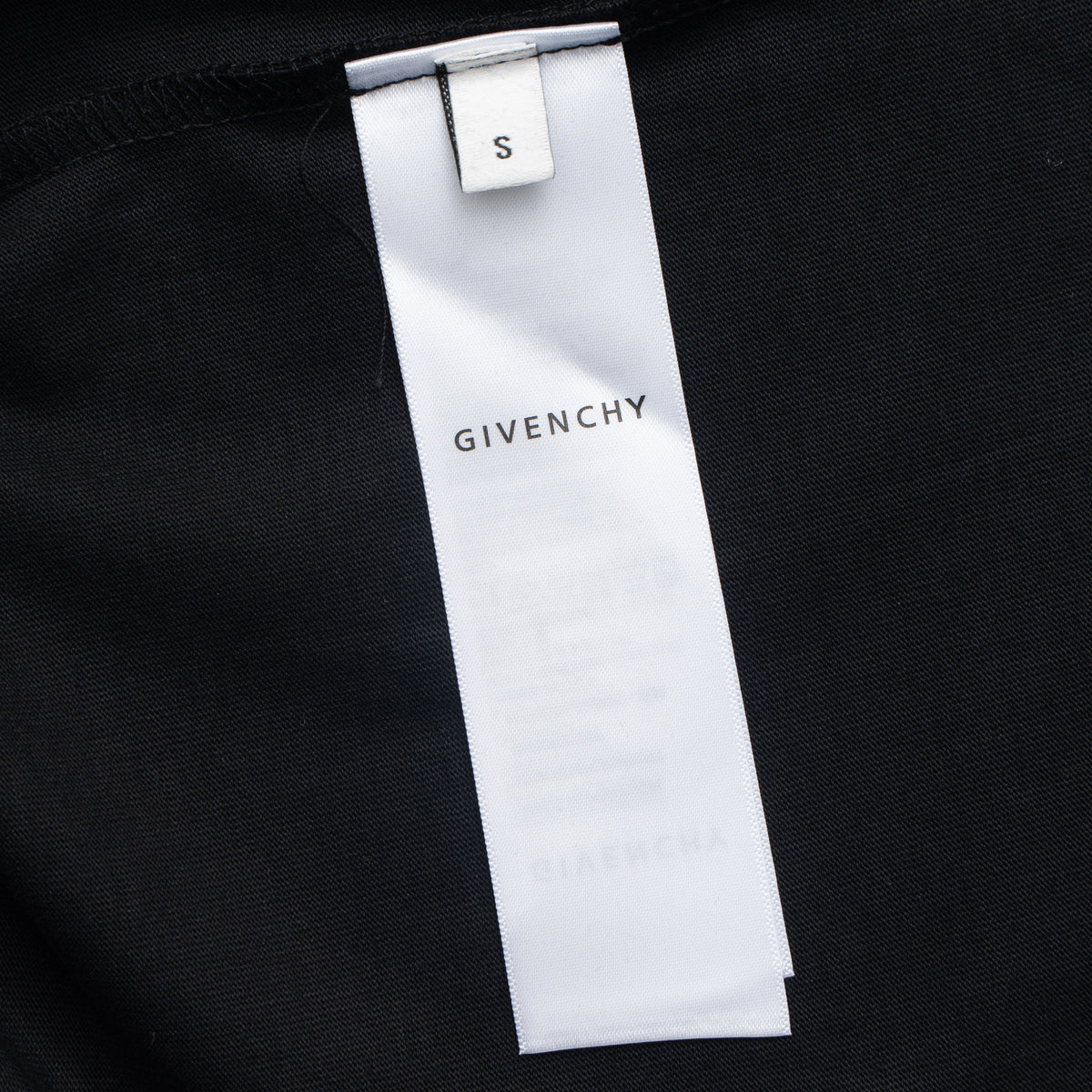 Printed T-Shirt: High-End Fashion Statement-1080