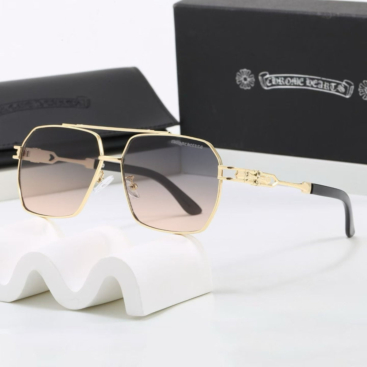 Classic Sunglasses - 101