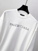 Classic Sweatshirt - 05
