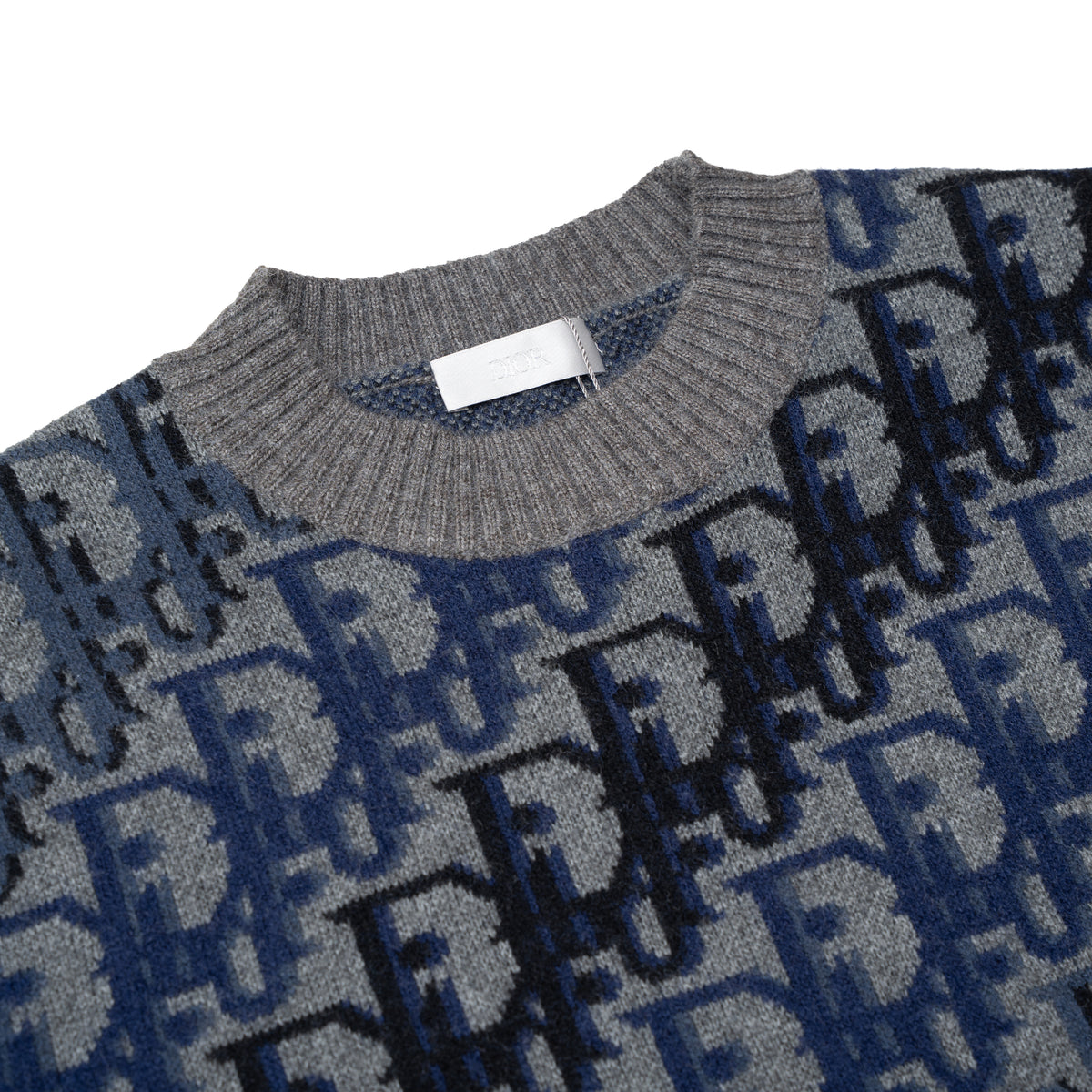 Classic Fashion Sweater-1522