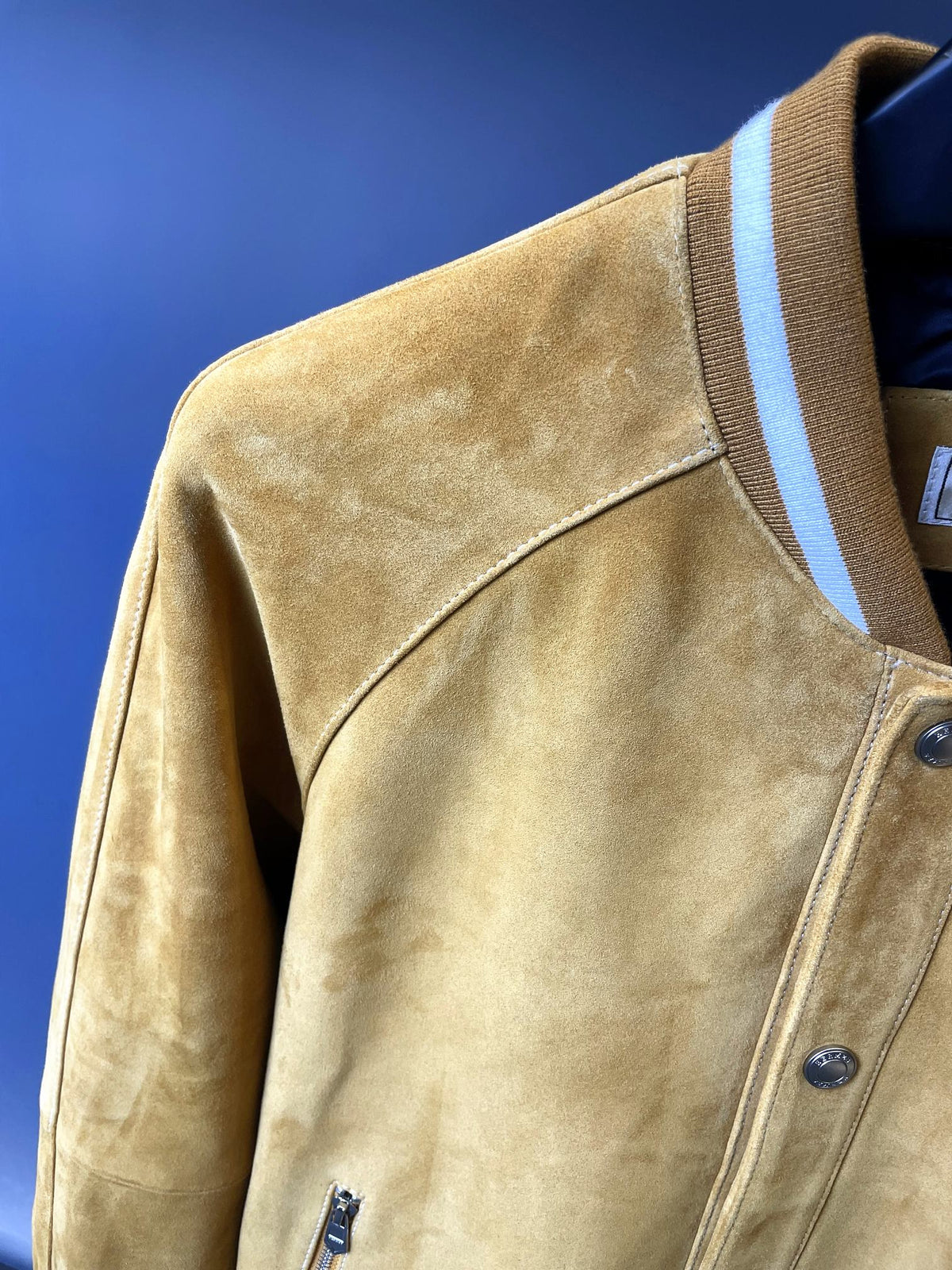 High-End Custom Jacket - 558