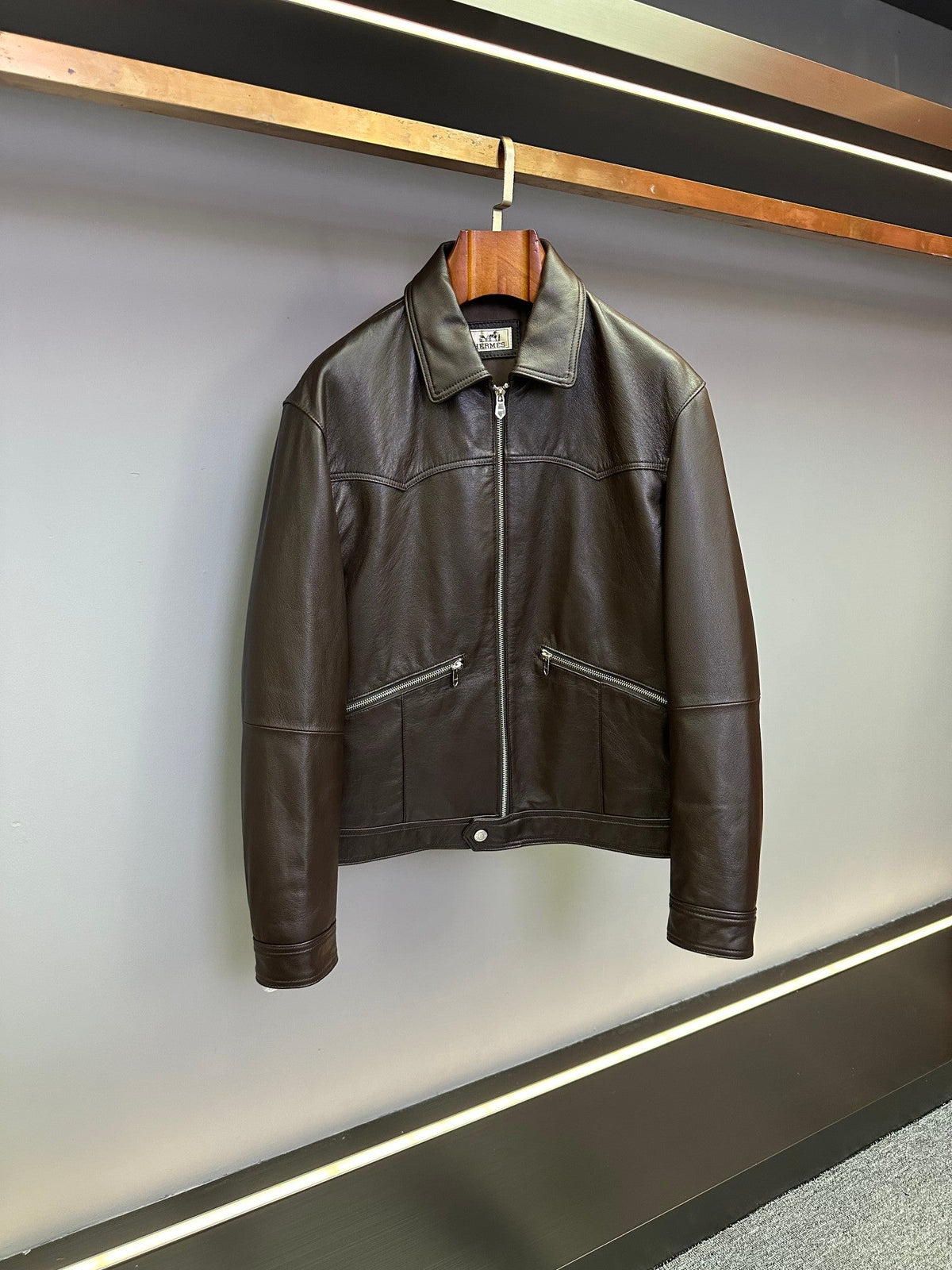 High-End Custom Jacket - 582