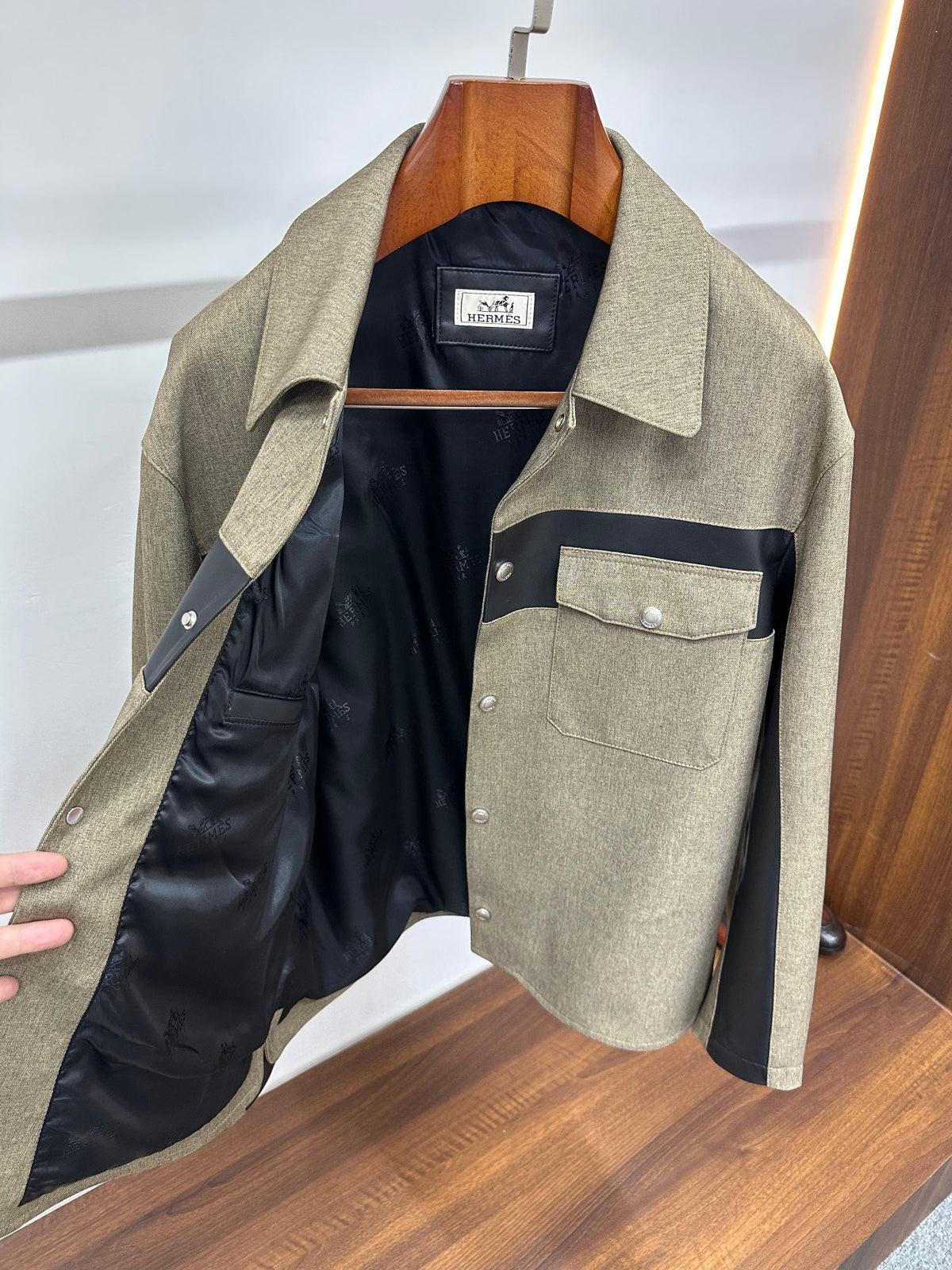 High-End Custom Jacket - 581