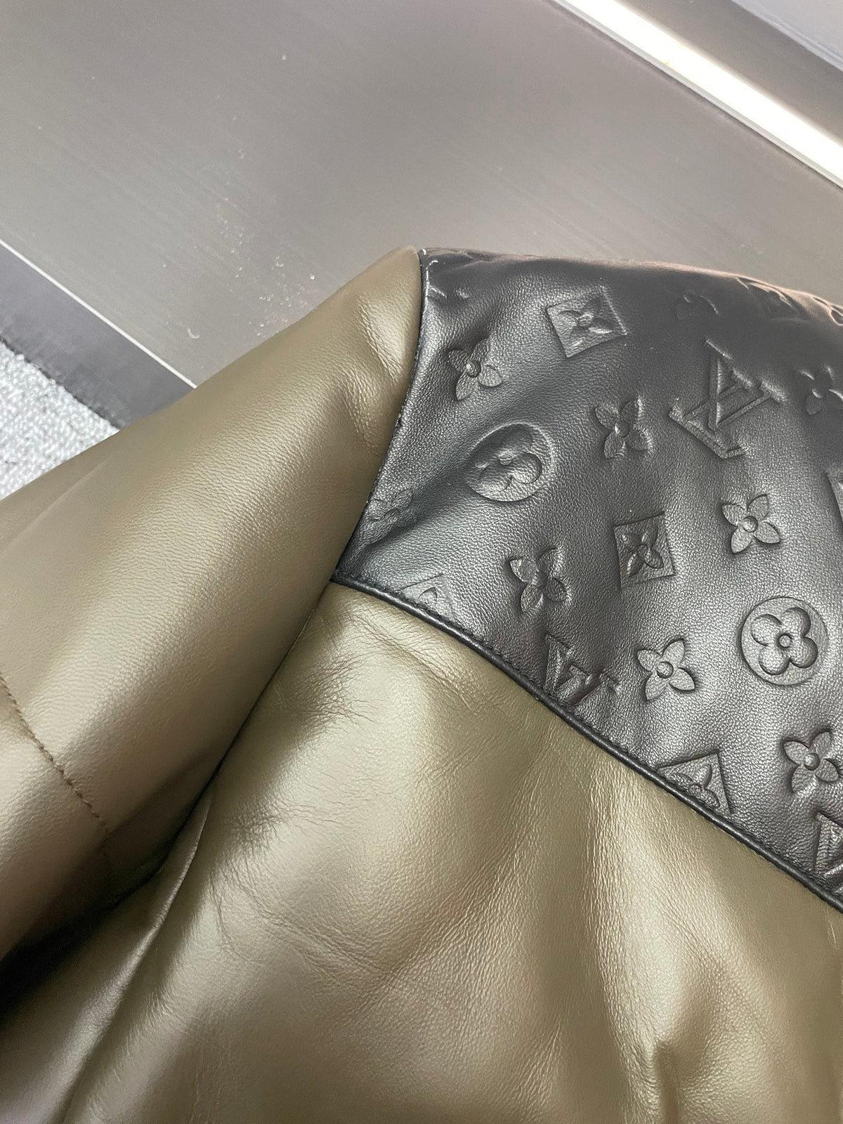 High-End Custom Jacket - 567