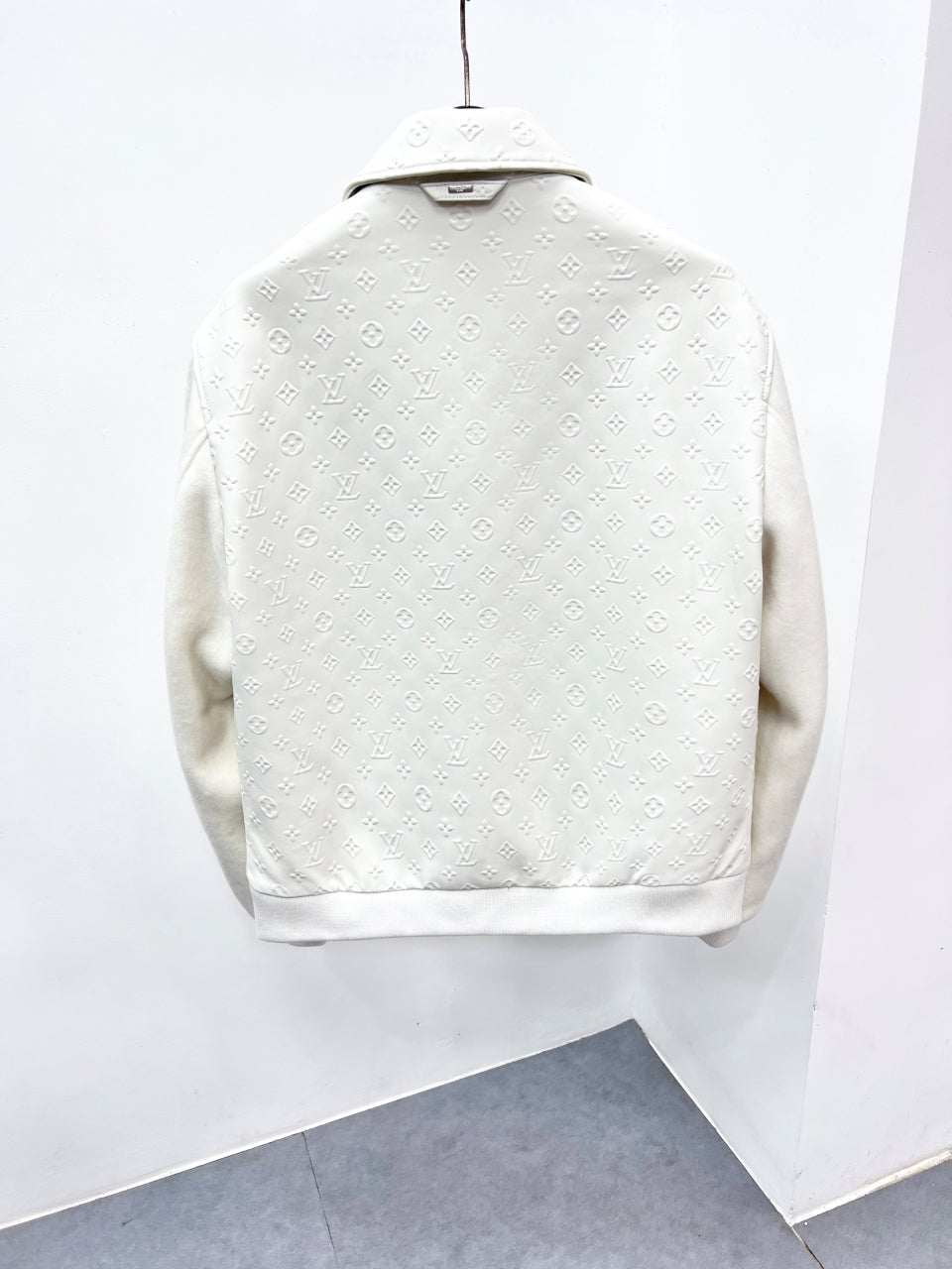 High-End Custom Jacket - 170