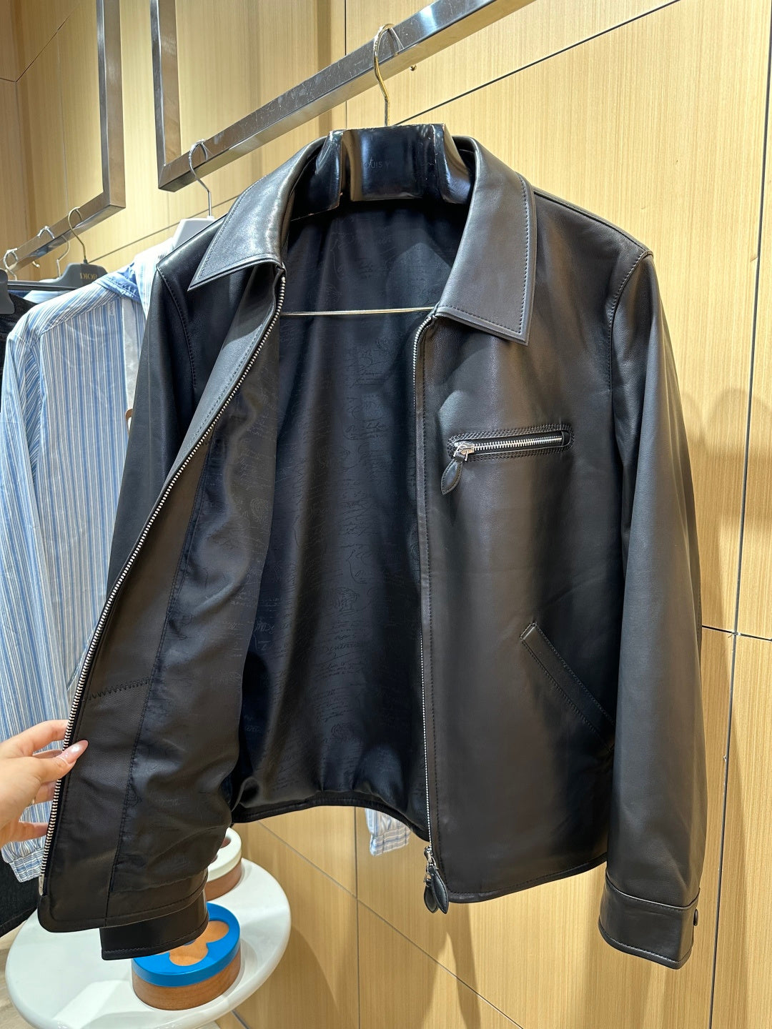 High-End Custom Jacket - 081