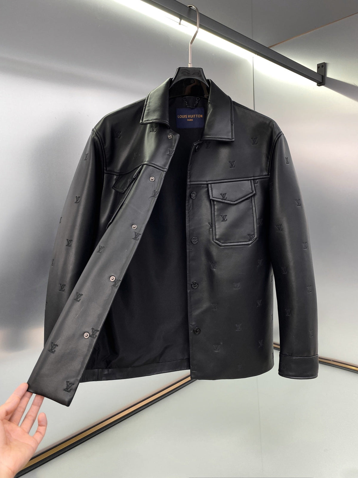 High-End Custom Jacket - 551