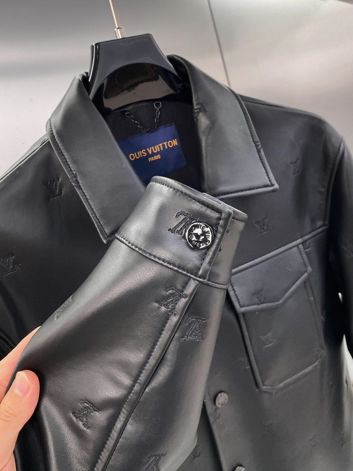 High-End Custom Jacket - 551