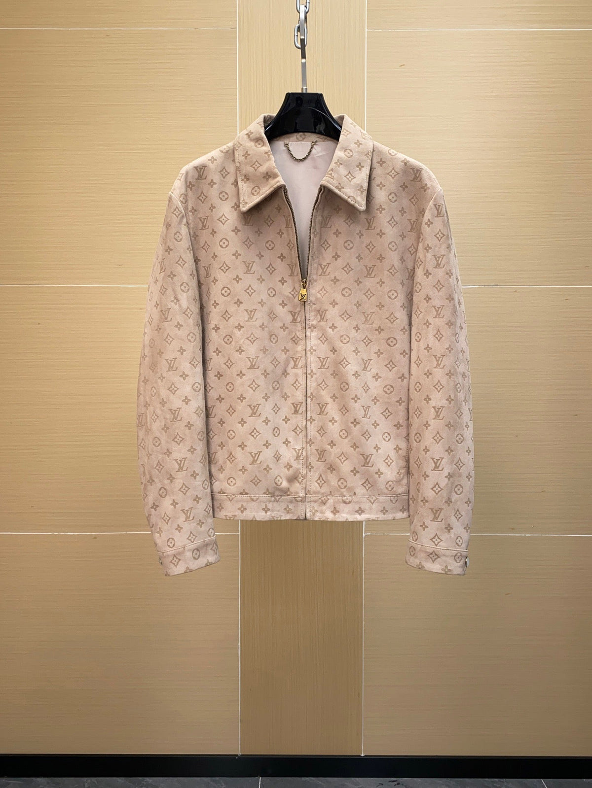 High-End Custom Jacket - 602