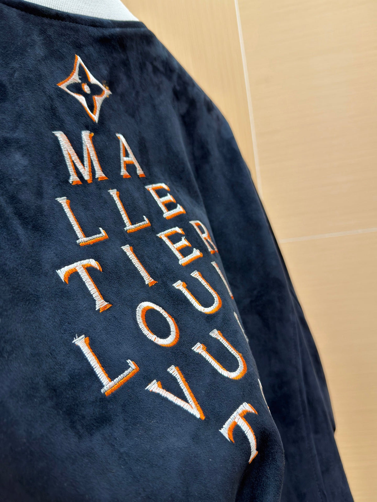 High-End Custom Jacket - 621