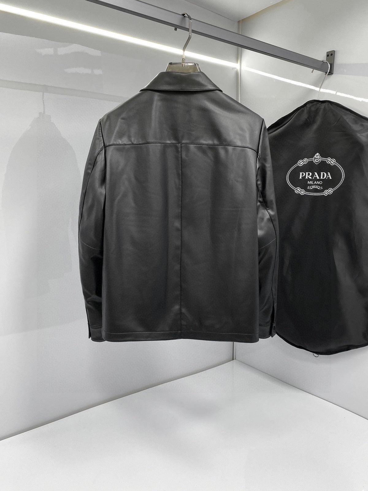 High-End Custom Jacket - 624