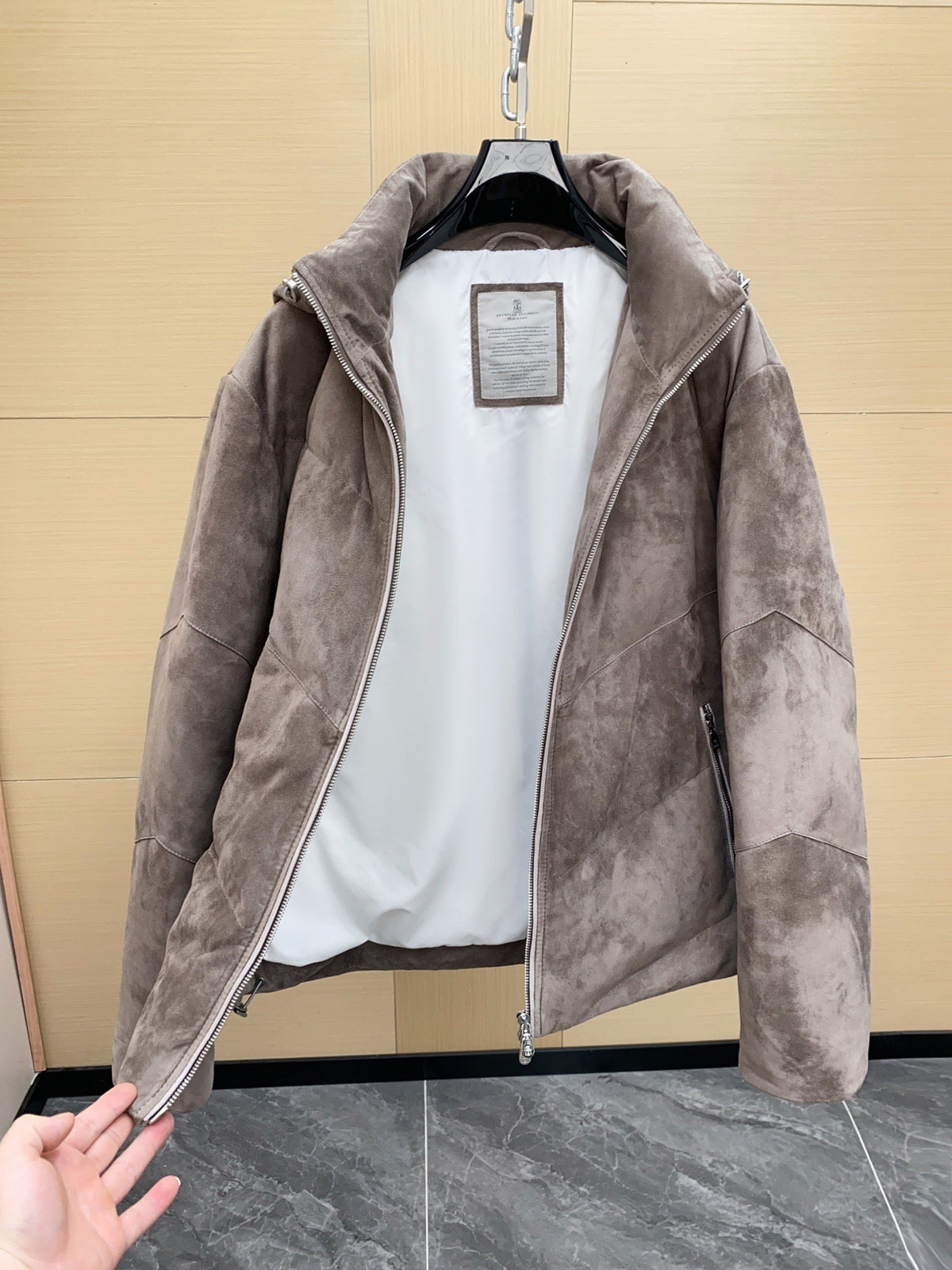 High-End Custom Jacket - 623