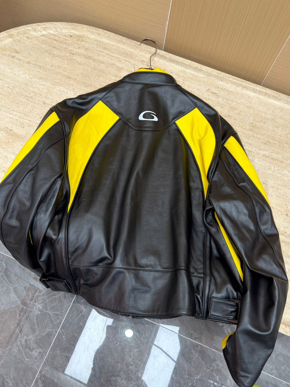 High-End Custom Jacket - 689