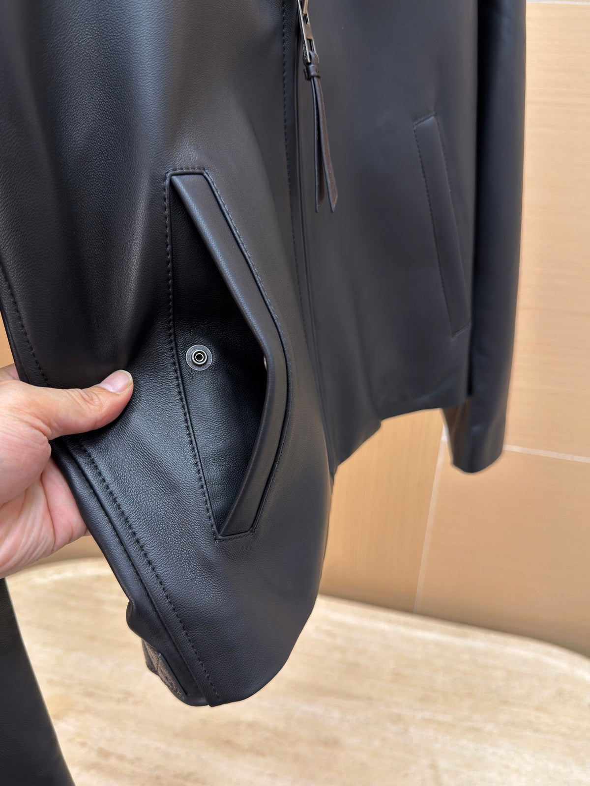 High-End Custom Jacket - 585