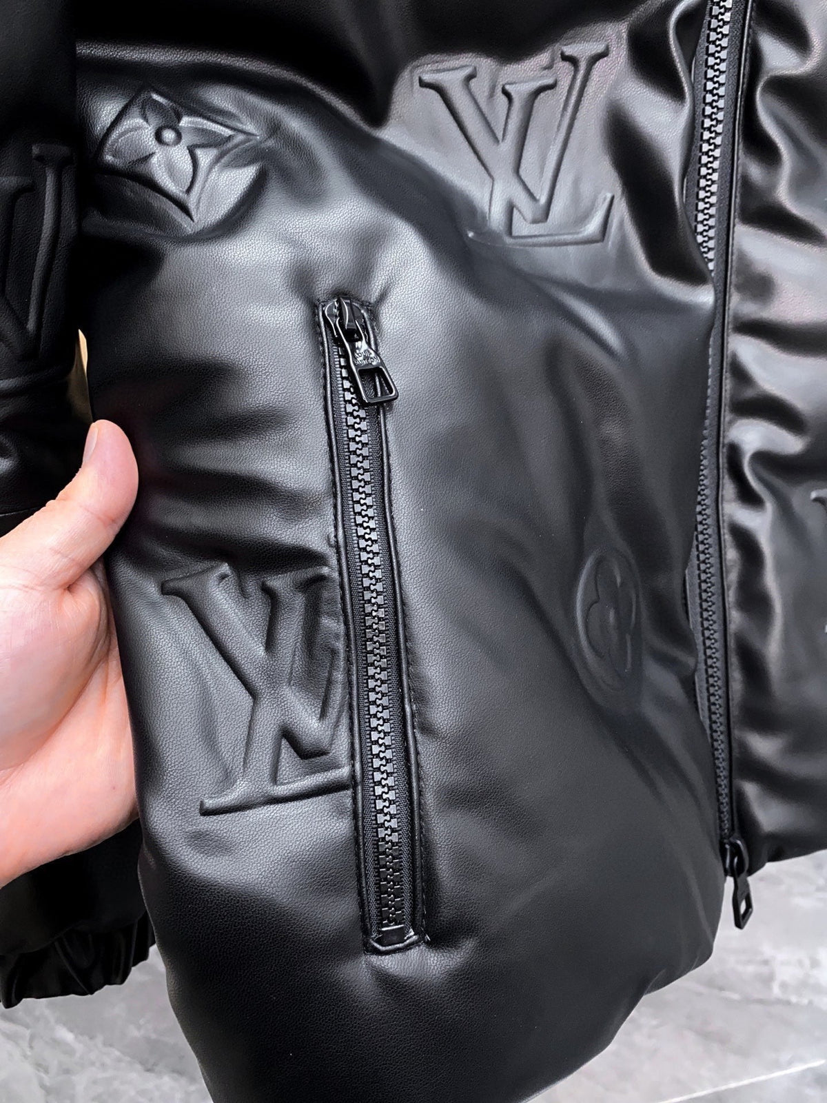 High-End Custom Jacket - 565