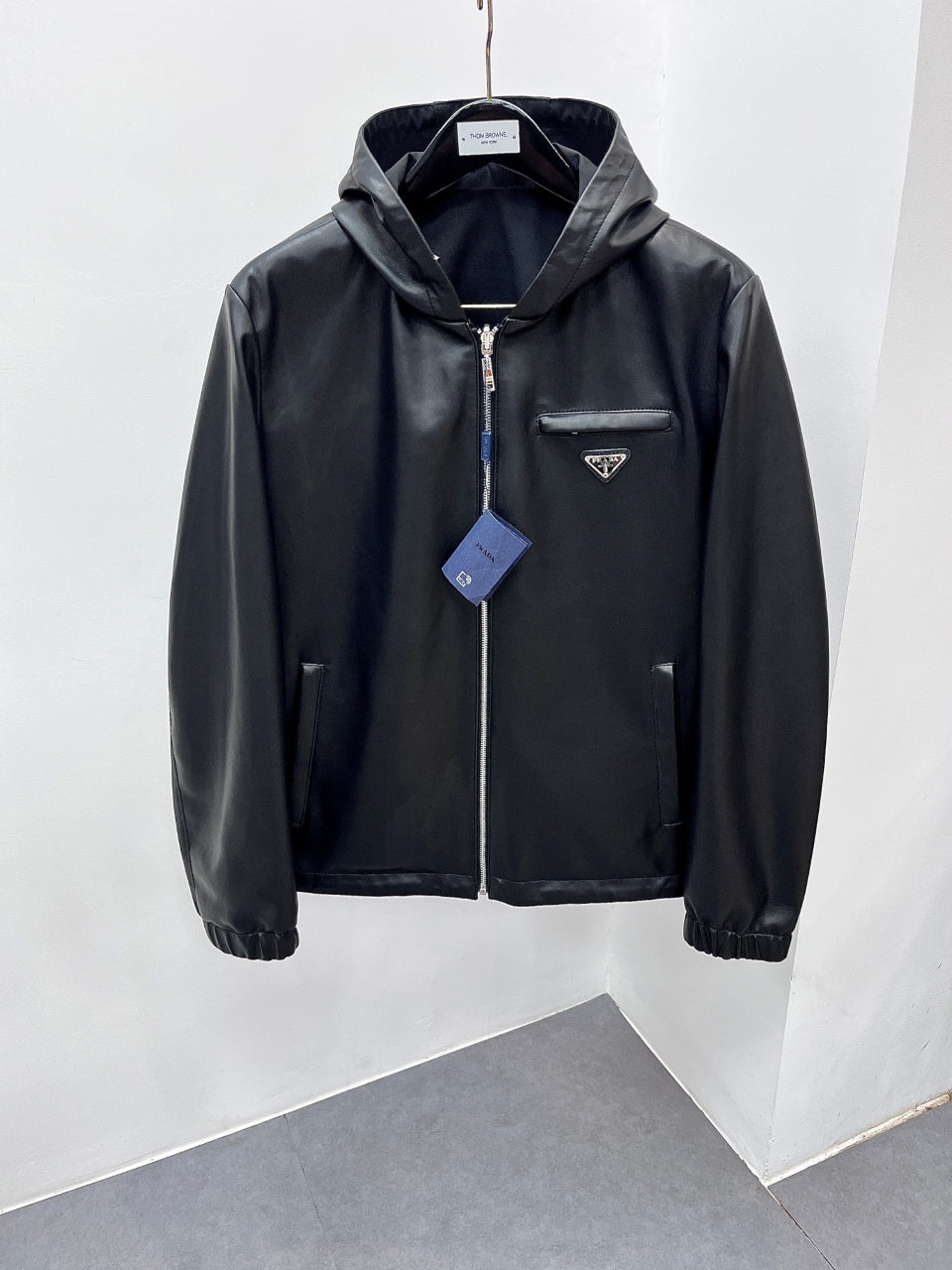 High-End Custom Jacket - 685