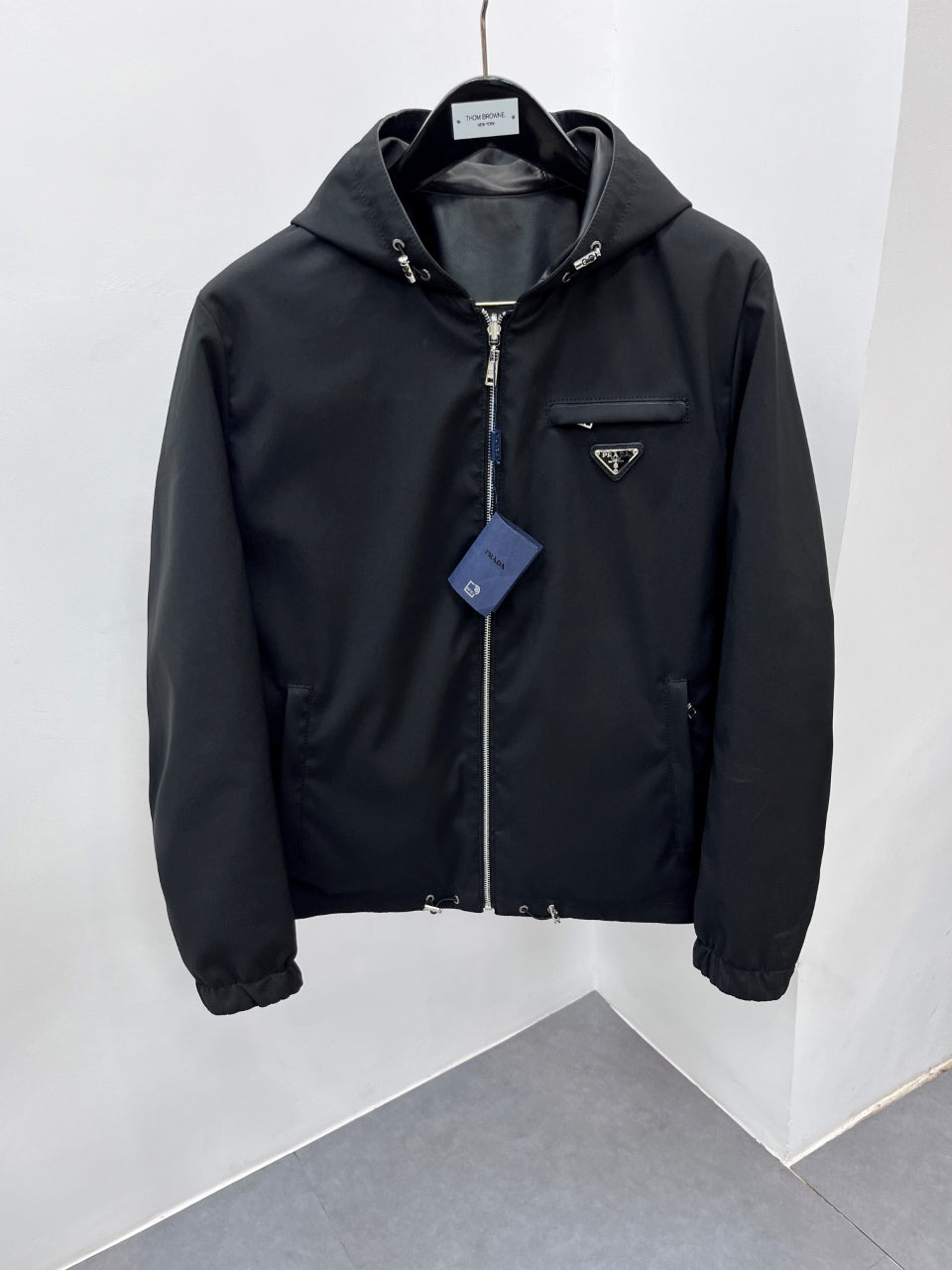High-End Custom Jacket - 685