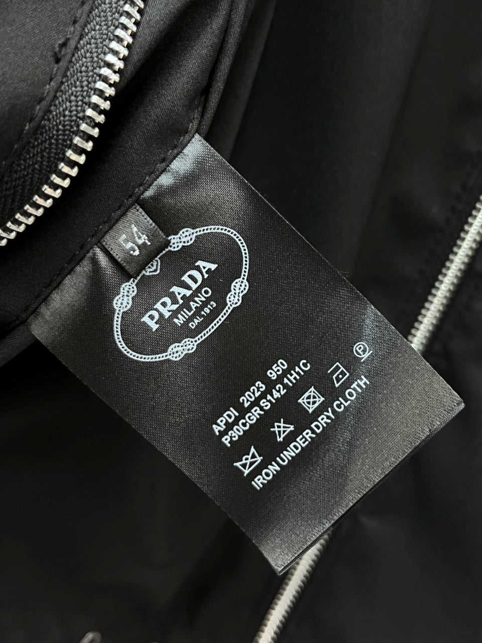 High-End Custom Jacket - 685