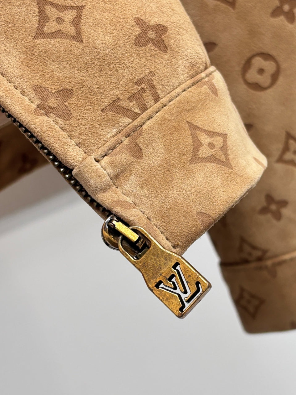 High-End Custom Jacket - 018