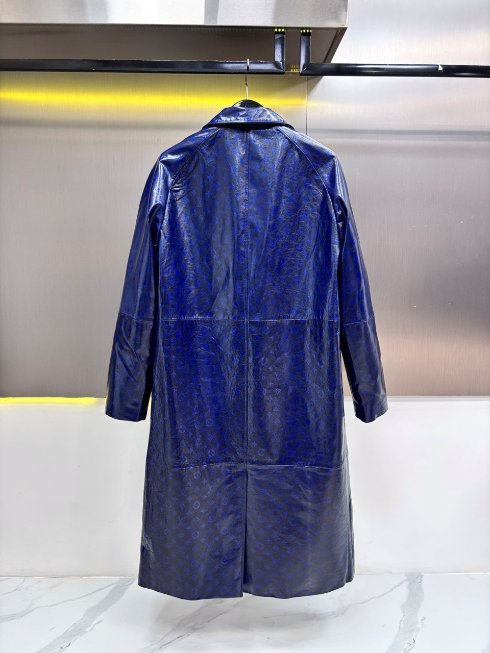 High-End Custom Jacket - 532