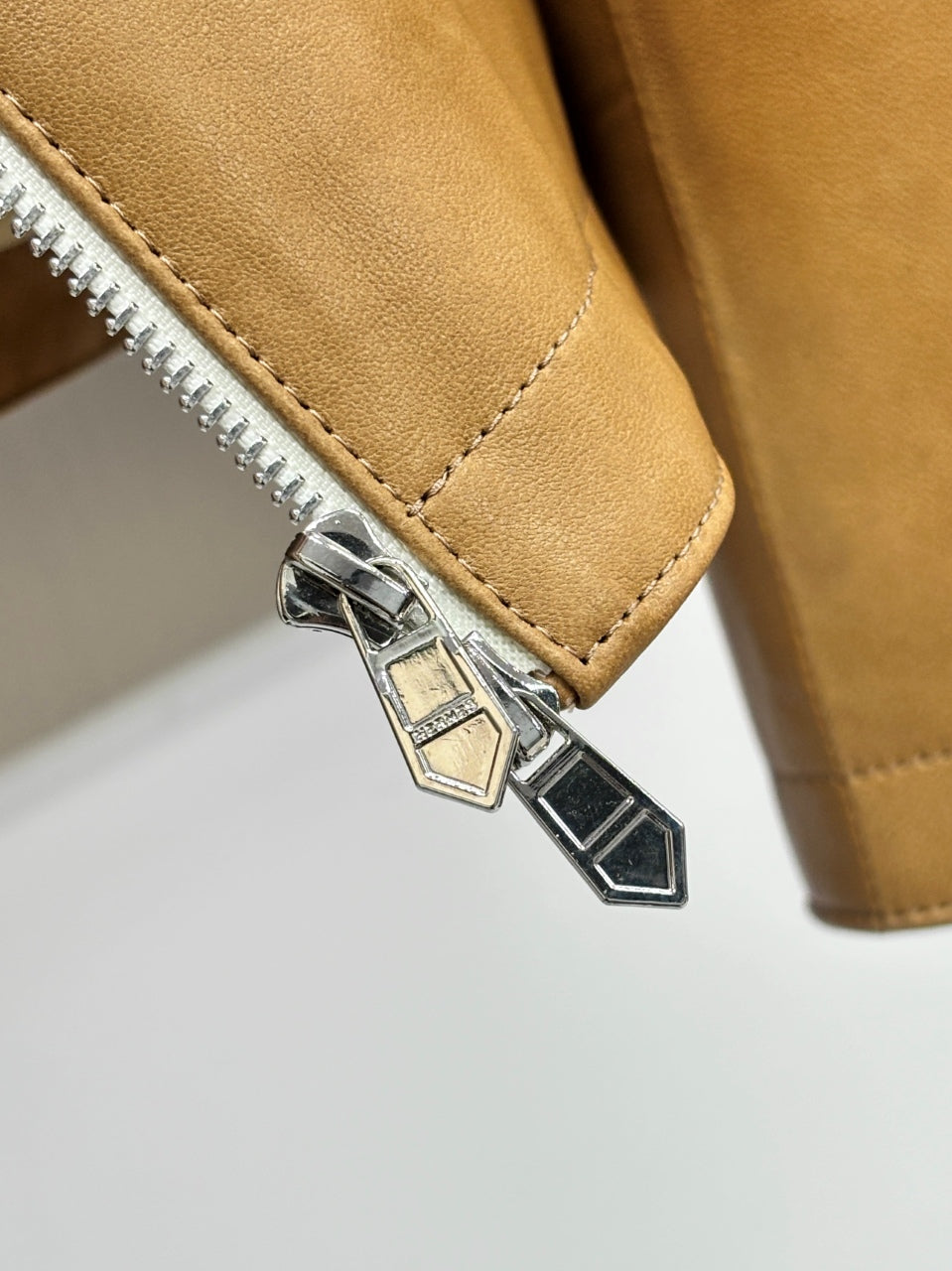 High-End Custom Jacket - 672