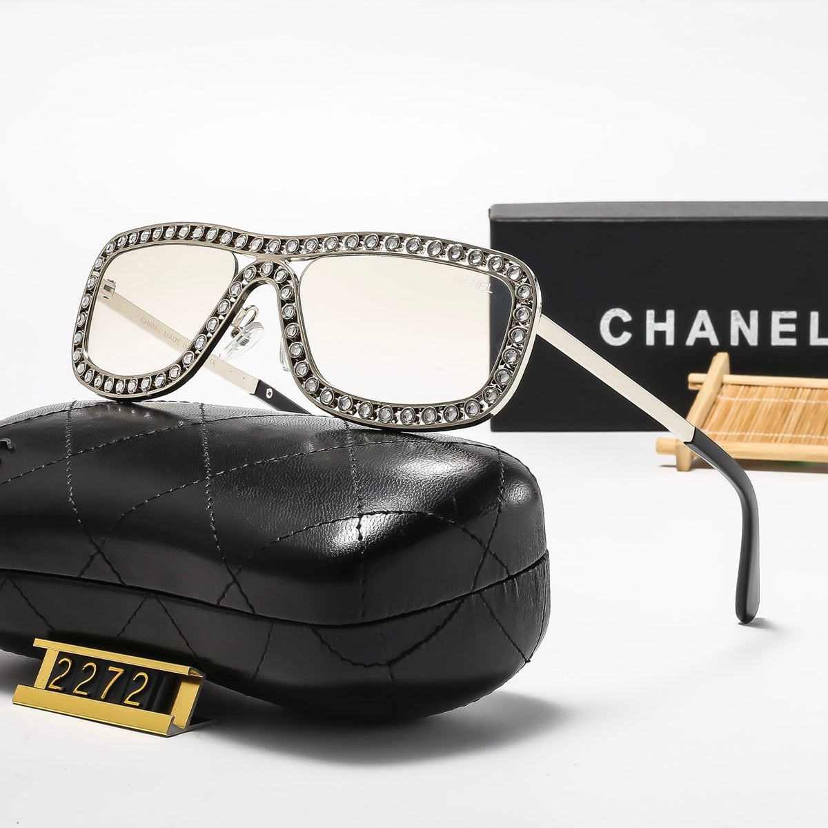 Fashion Eyewear: Elevate Your Style with Exquisite Craftsmanship-547