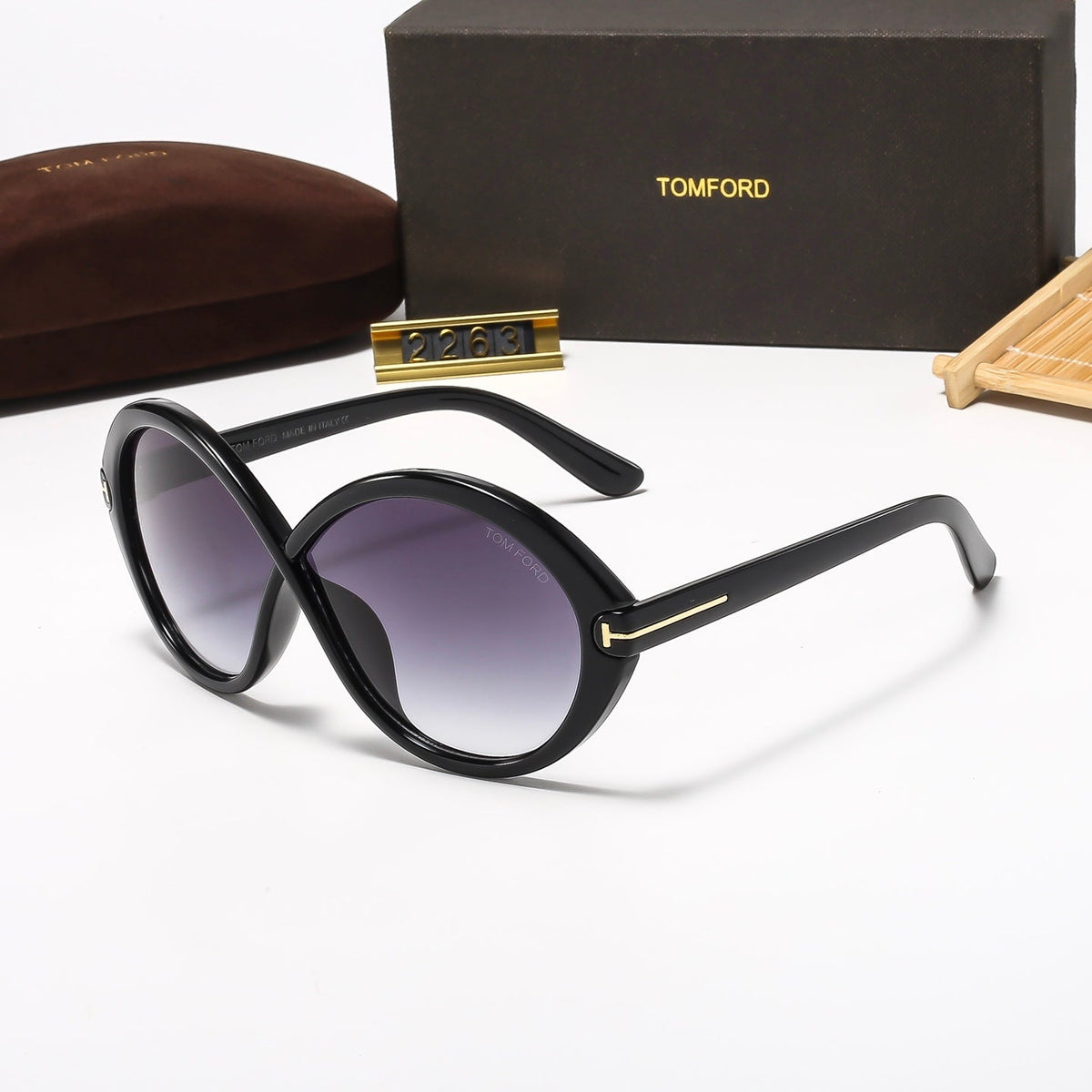 Fashion Eyewear: Elevate Your Style with Exquisite Craftsmanship-551