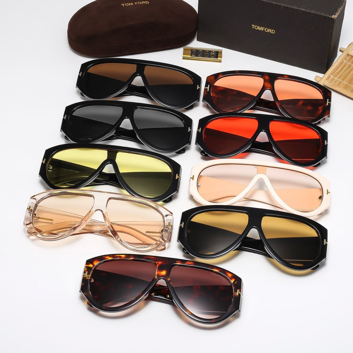 Fashion Eyewear: Elevate Your Style with Exquisite Craftsmanship-554