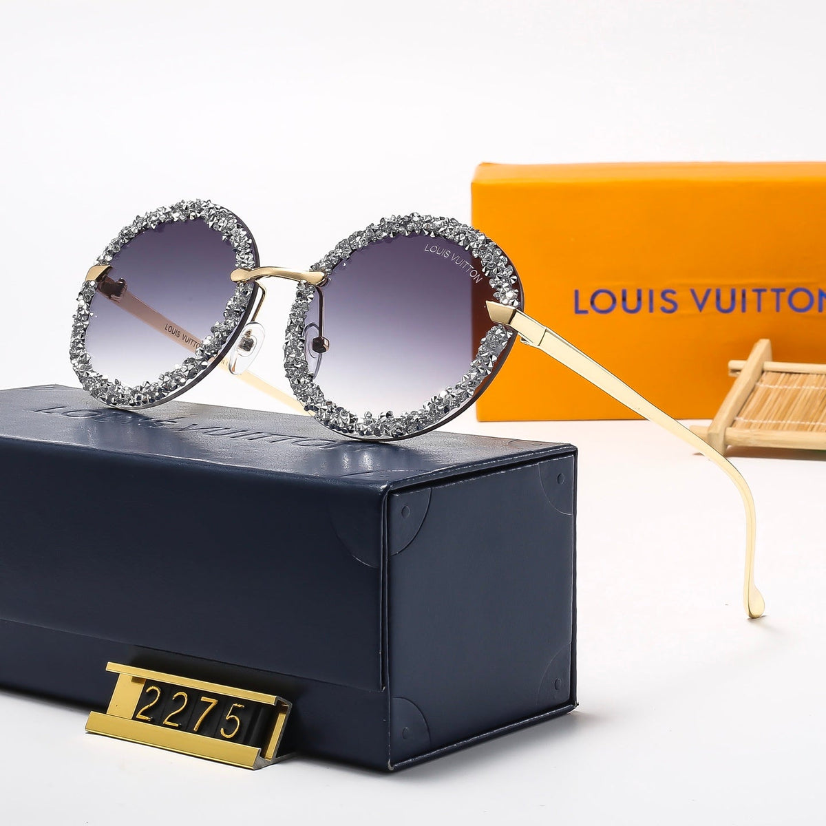 Fashion Eyewear: Elevate Your Style with Exquisite Craftsmanship-559