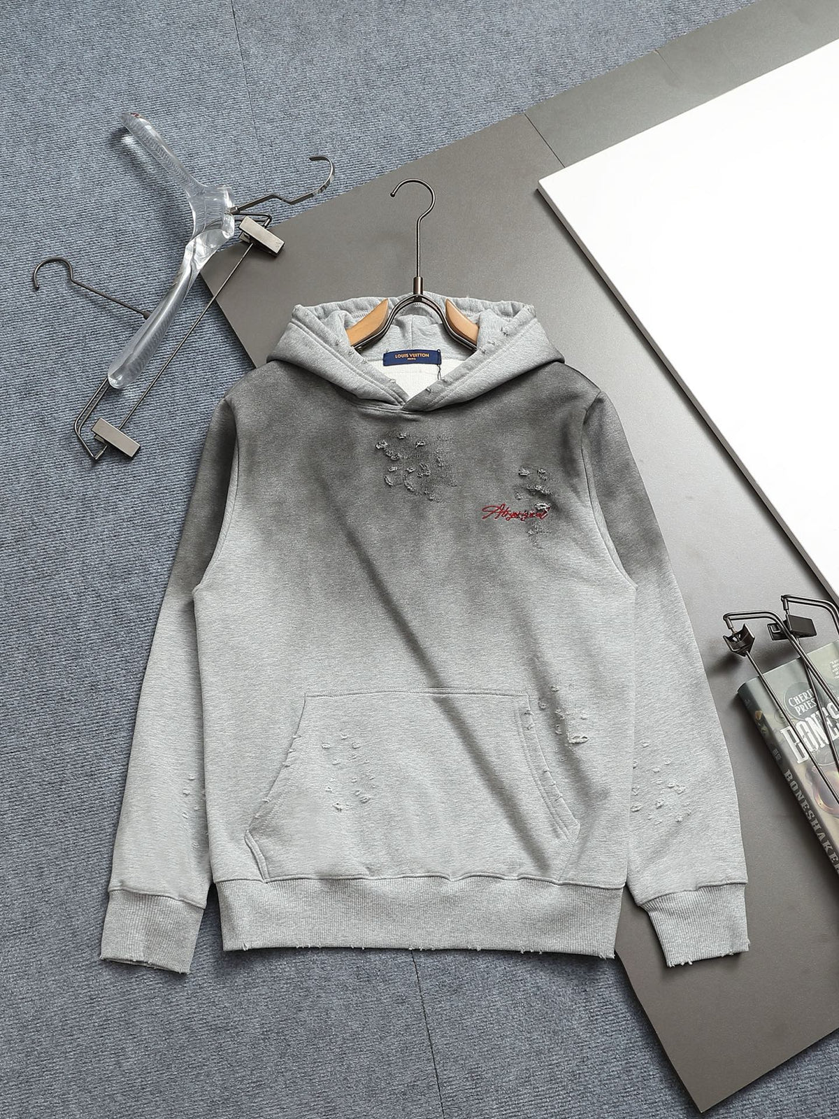 Classic Fit Hoodie-1000