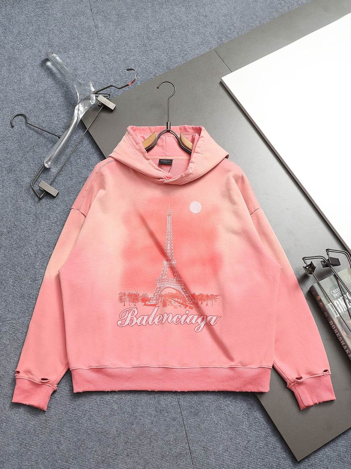 Classic Fit Hoodie-1002