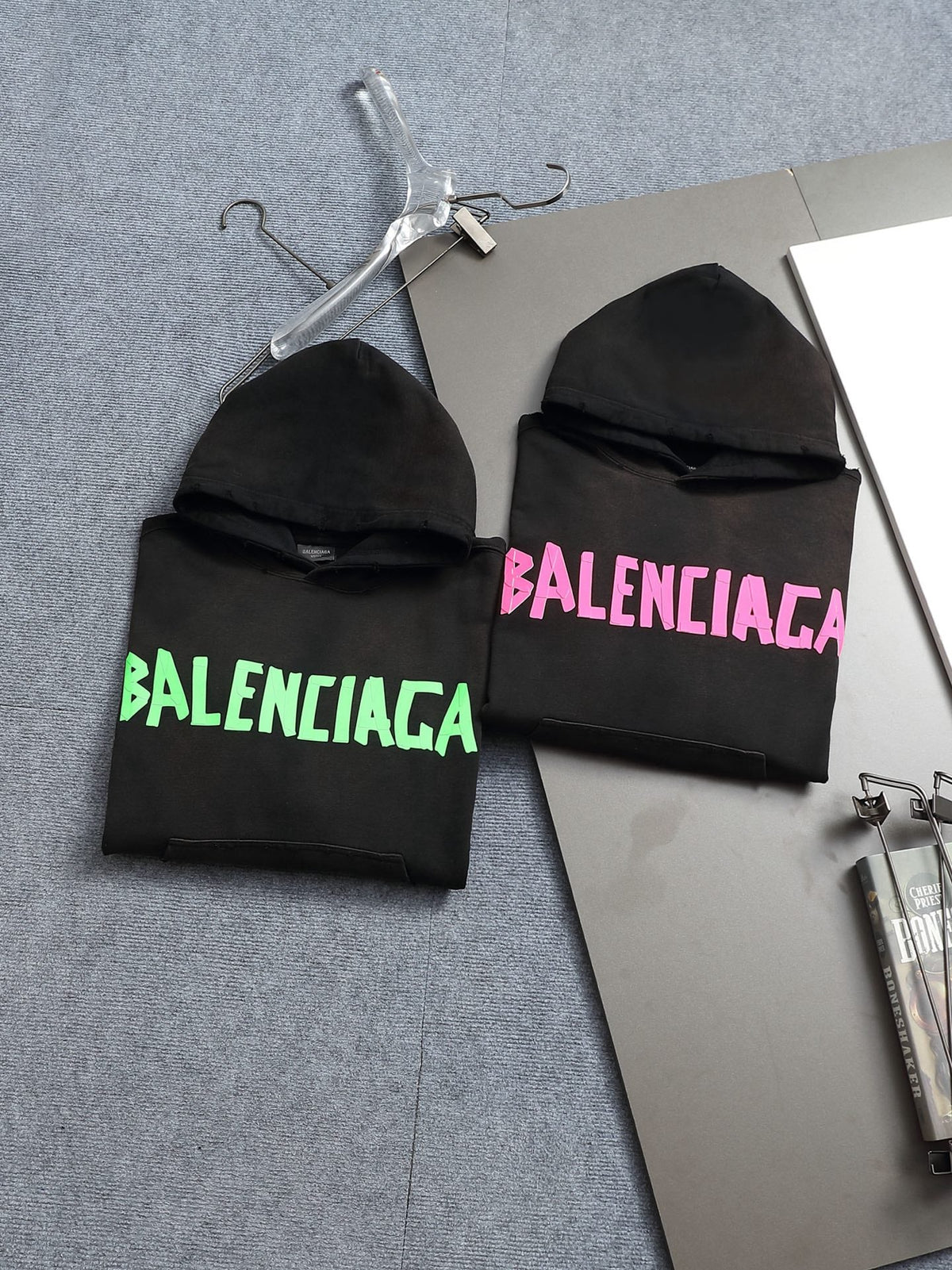 Classic Fit Hoodie-1005