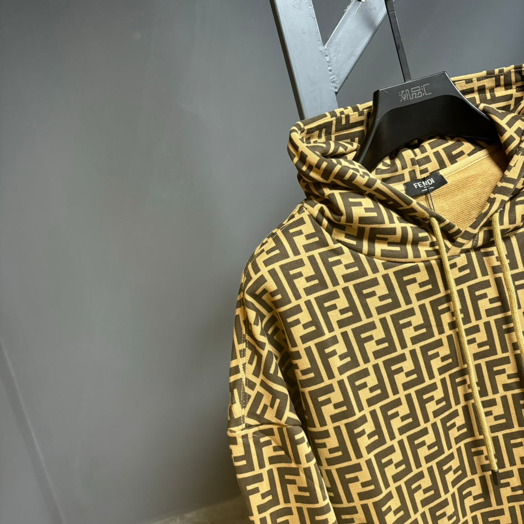 Classic Fit Hoodie-1007