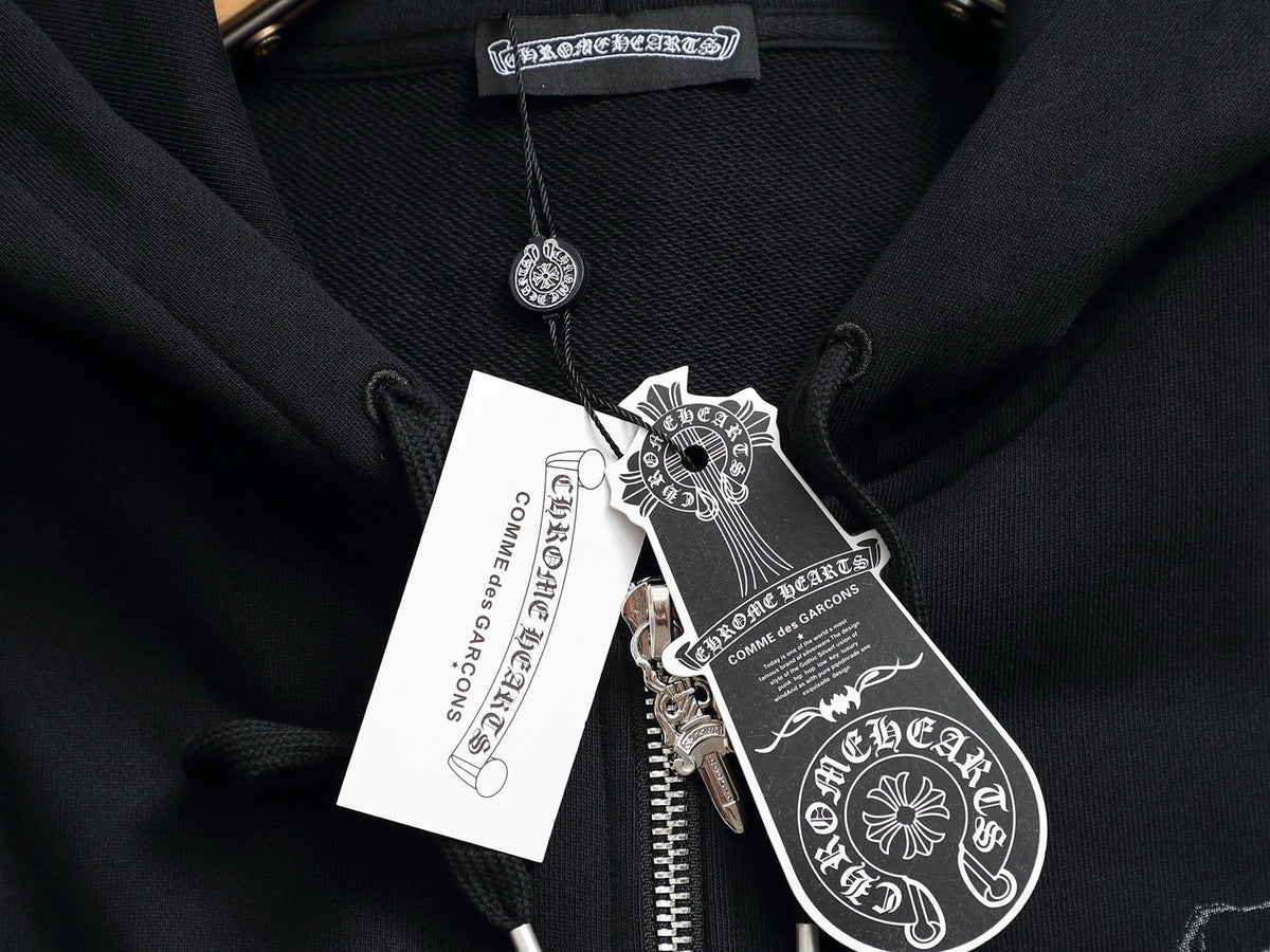 Classic Fit Hoodie-1010