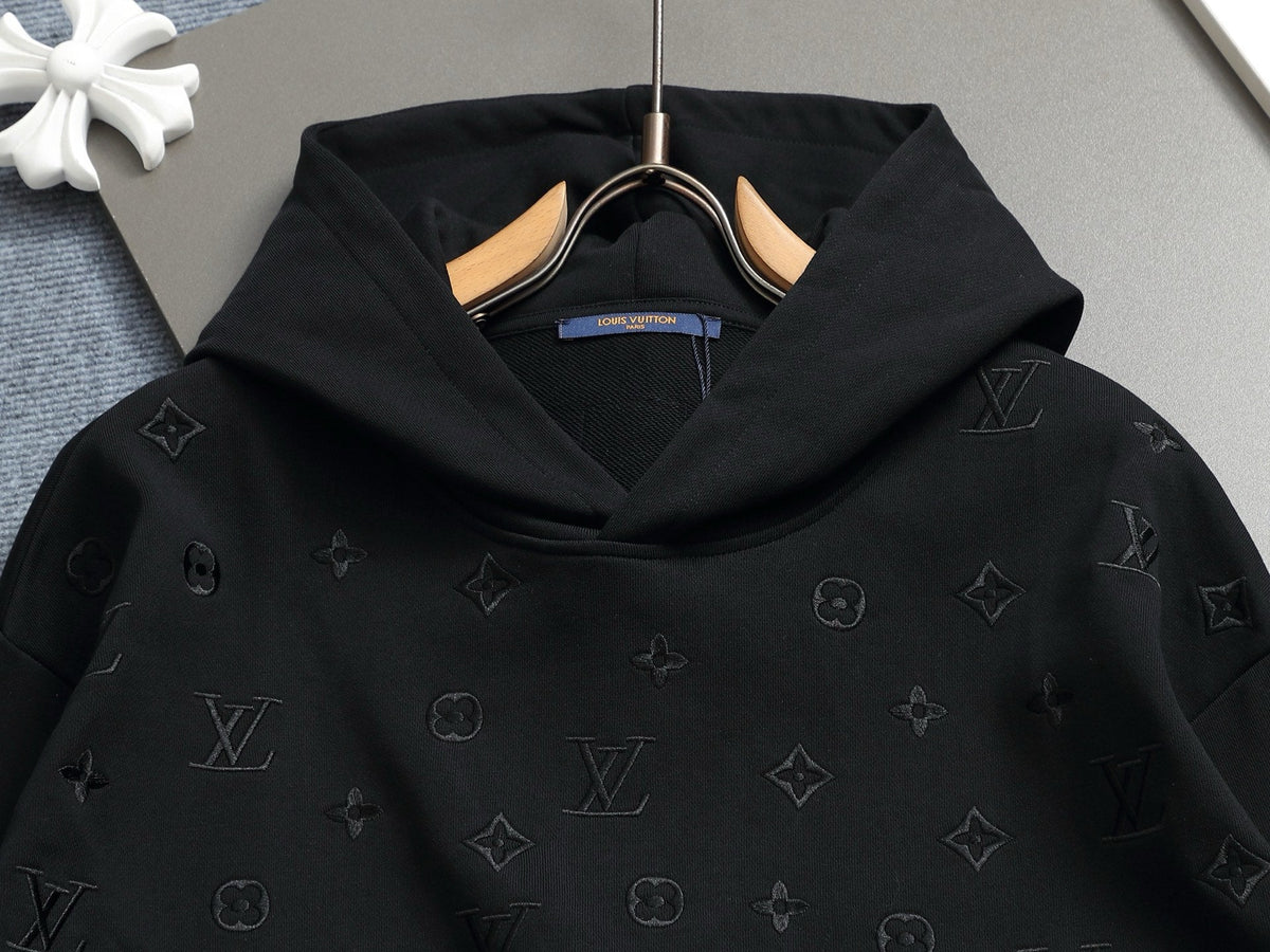 Classic Fit Hoodie-1011