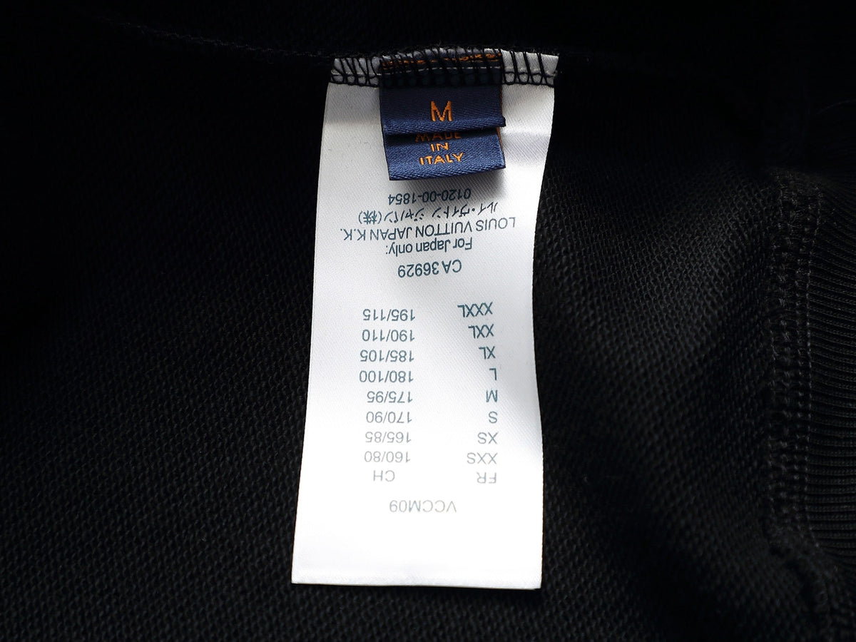 Classic Fit Hoodie-1011