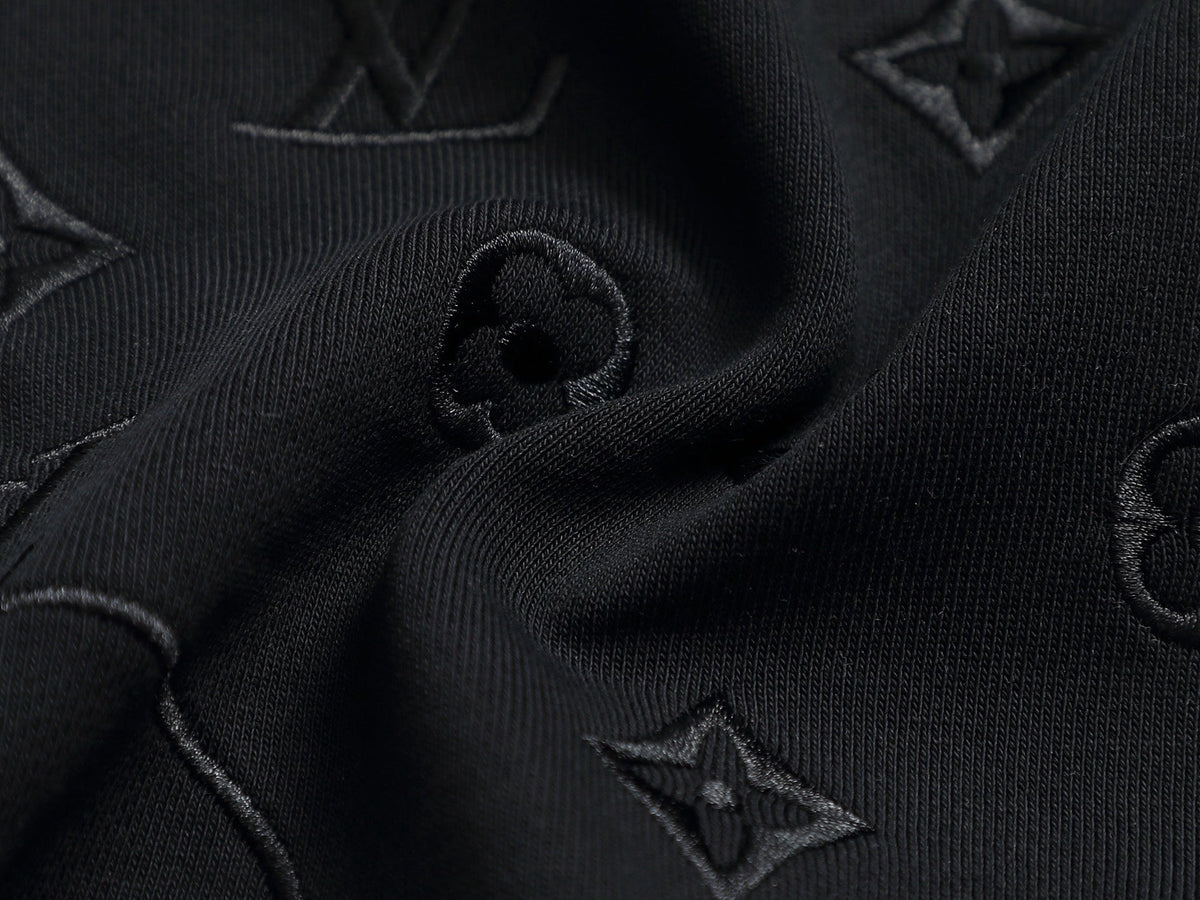 Classic Fit Hoodie-1011