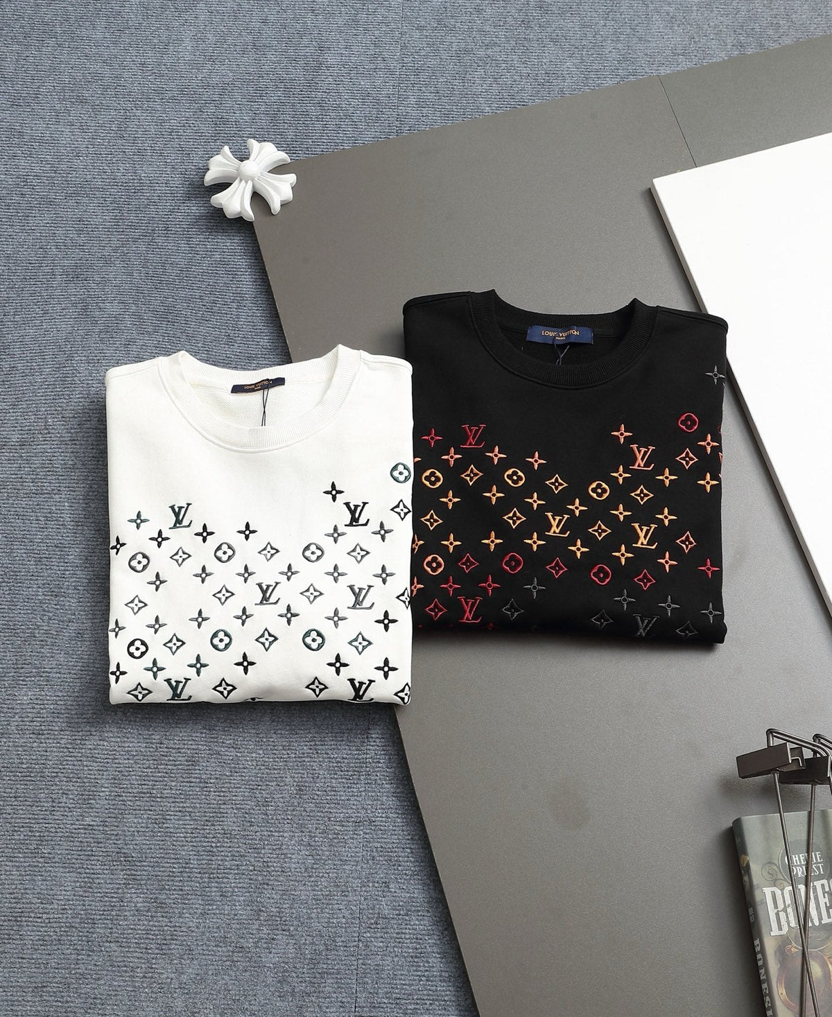 Classic Fashion Sweater-1008