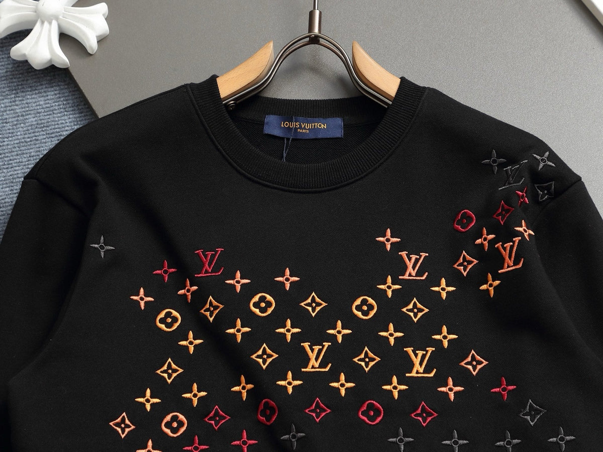 Classic Fashion Sweater-1008