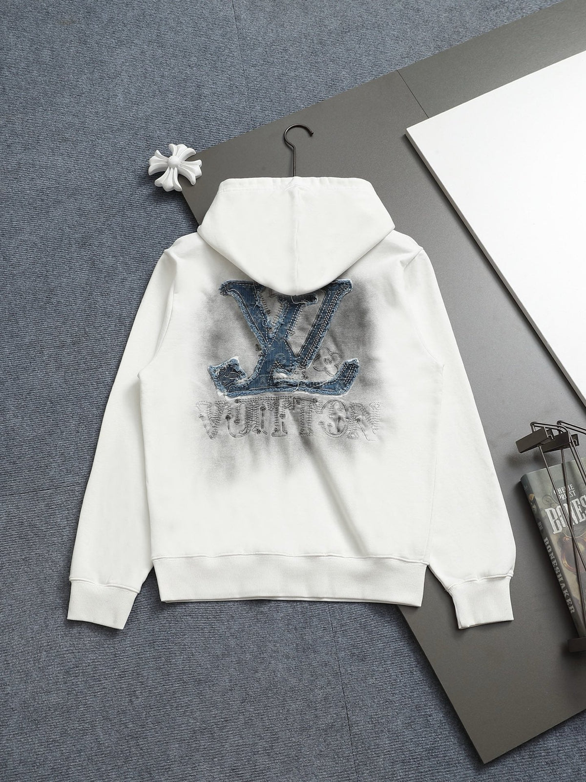 Classic Fit Hoodie-1017