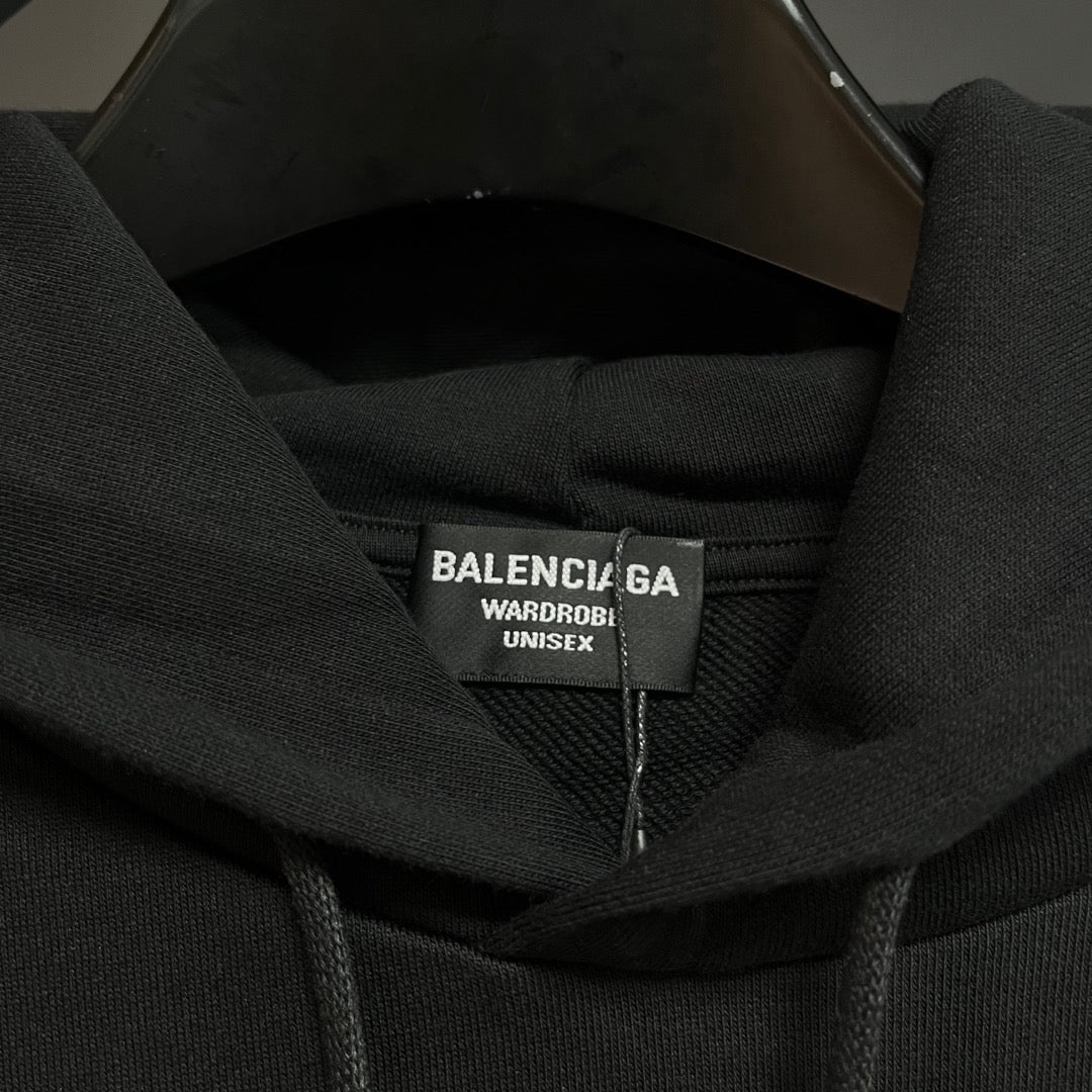 Classic Fit Hoodie-1020