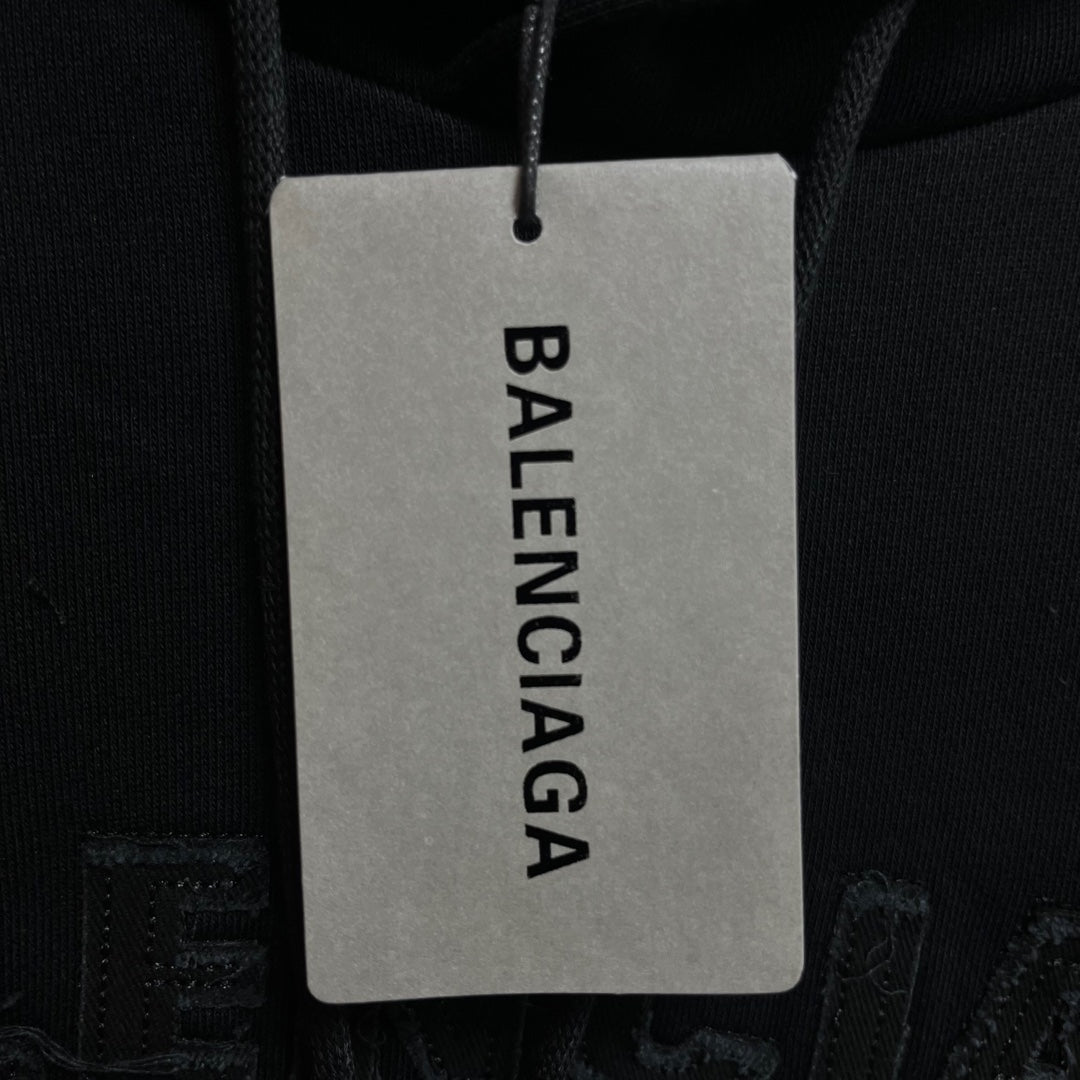 Classic Fit Hoodie-1020