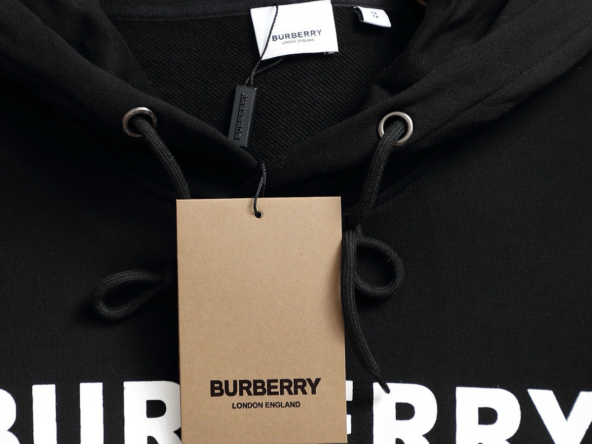 Classic Fit Hoodie-1024