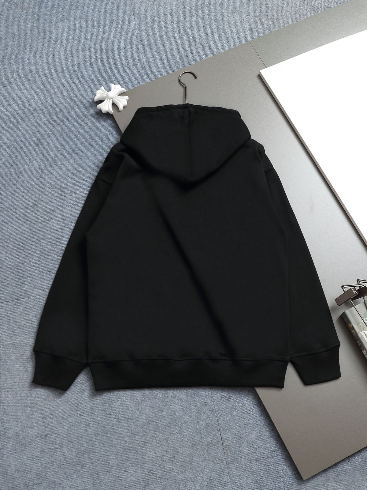 Classic Fit Hoodie-1029