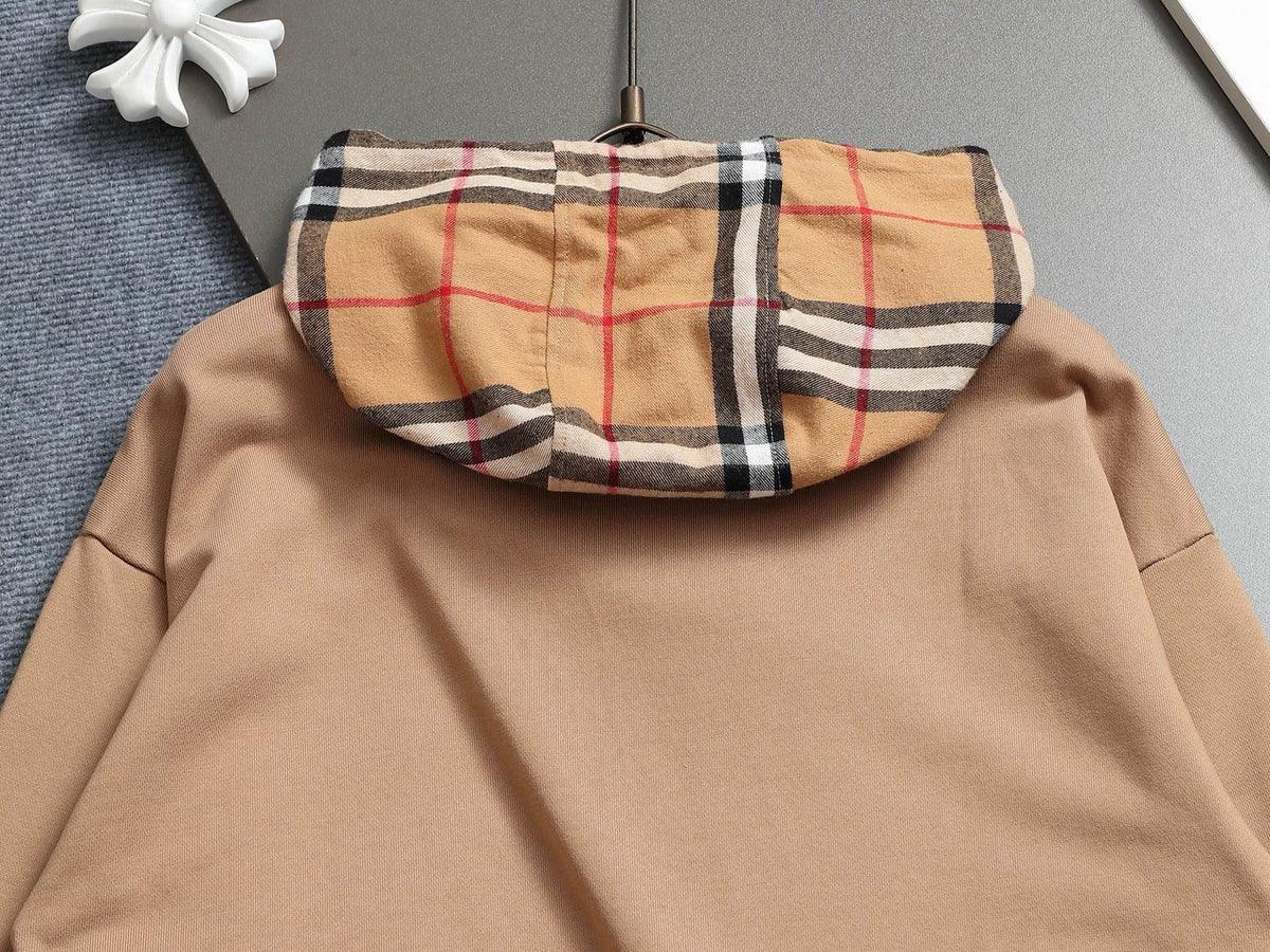 Classic Fit Hoodie-1030