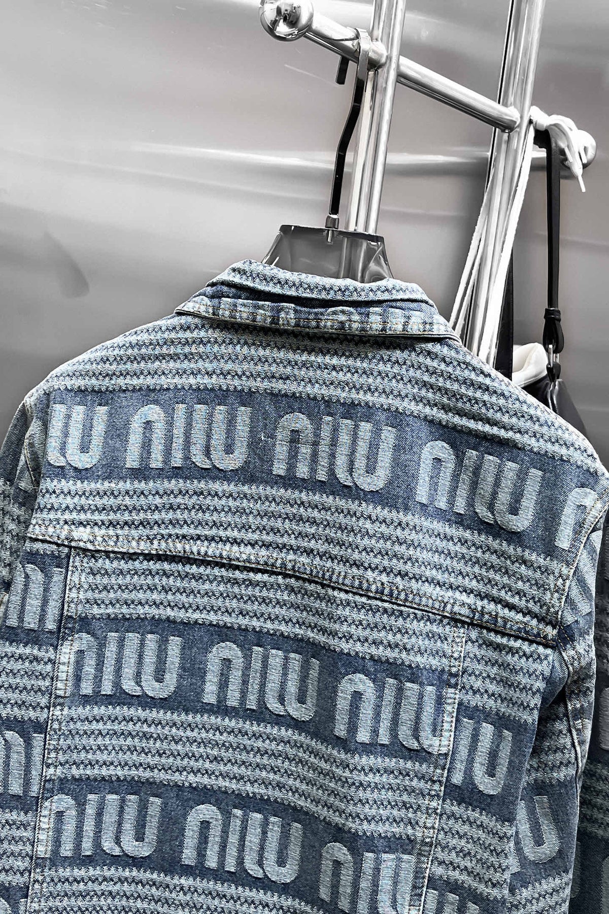 Chic Comfort Jacket-1015